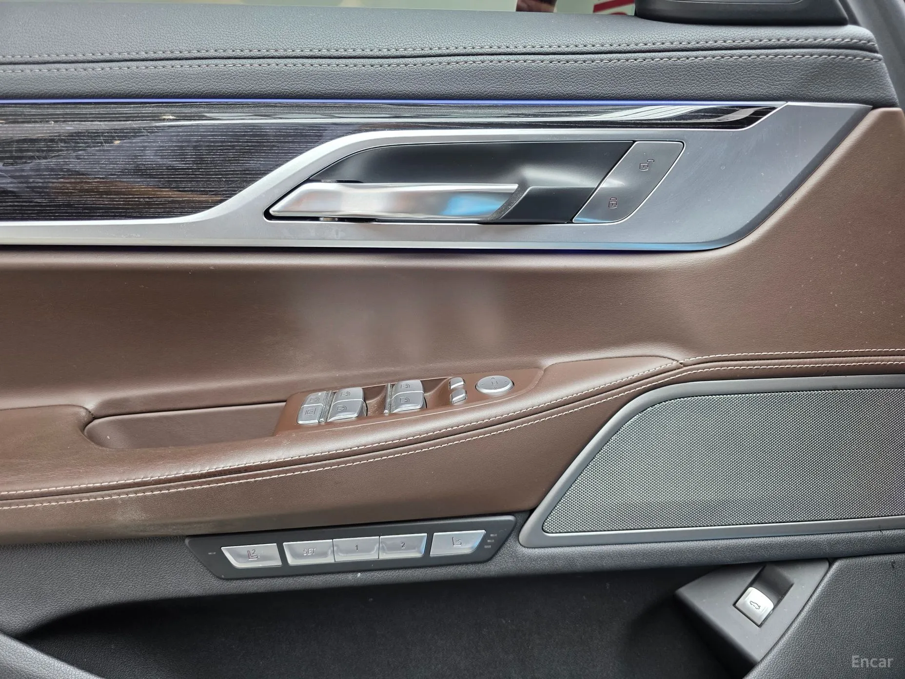 BMW 7 Series (G11) превью 14