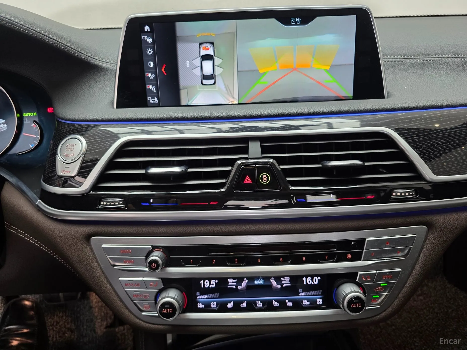 BMW 7 Series (G11) превью 18