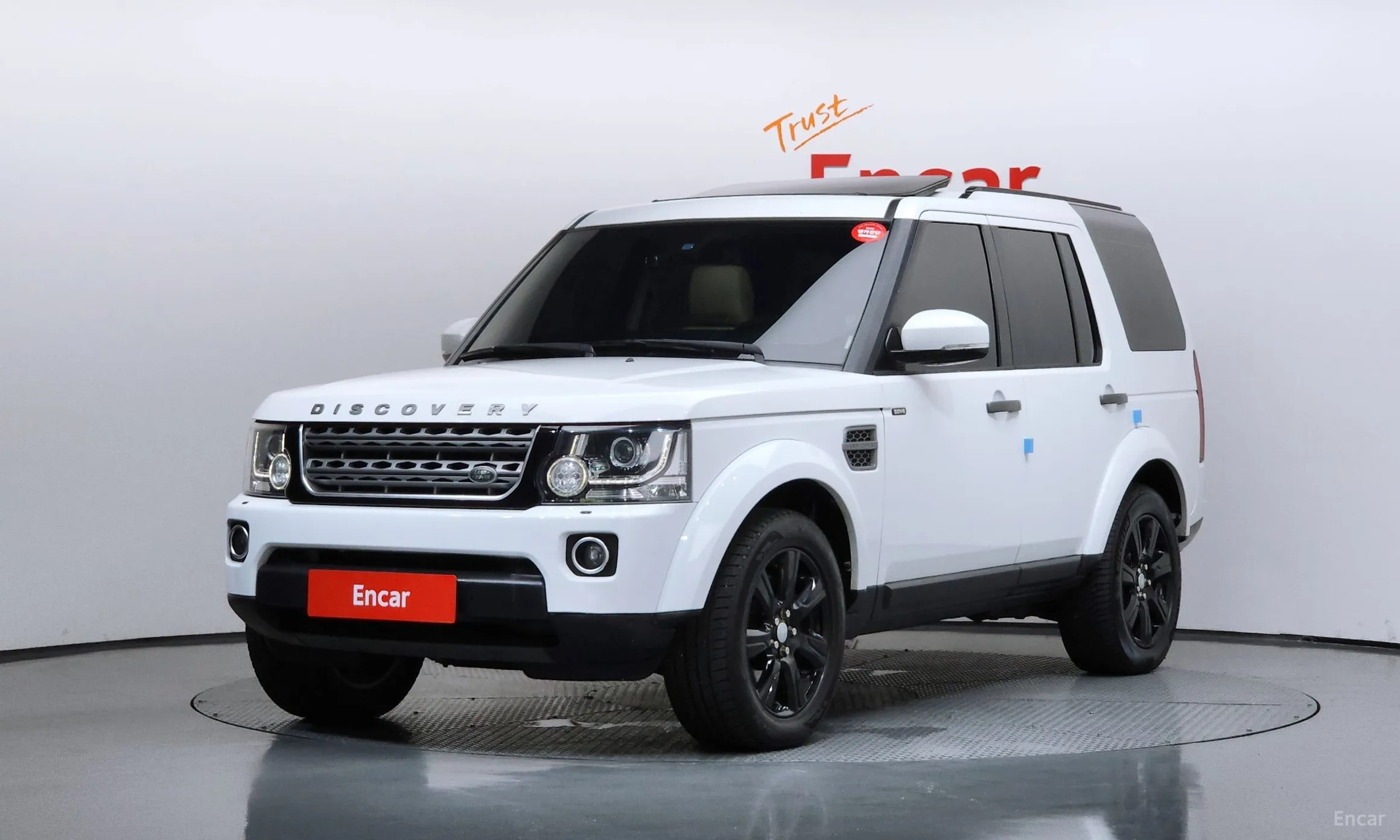 Land Rover Discovery 4