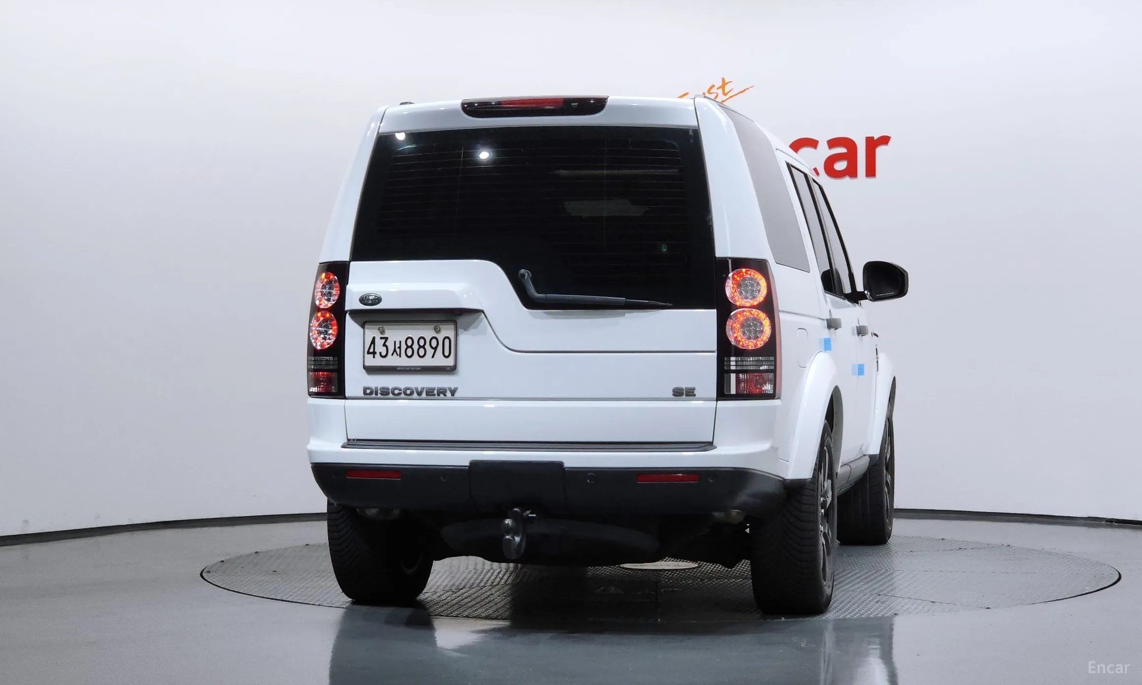 Land Rover Discovery 4 превью 4