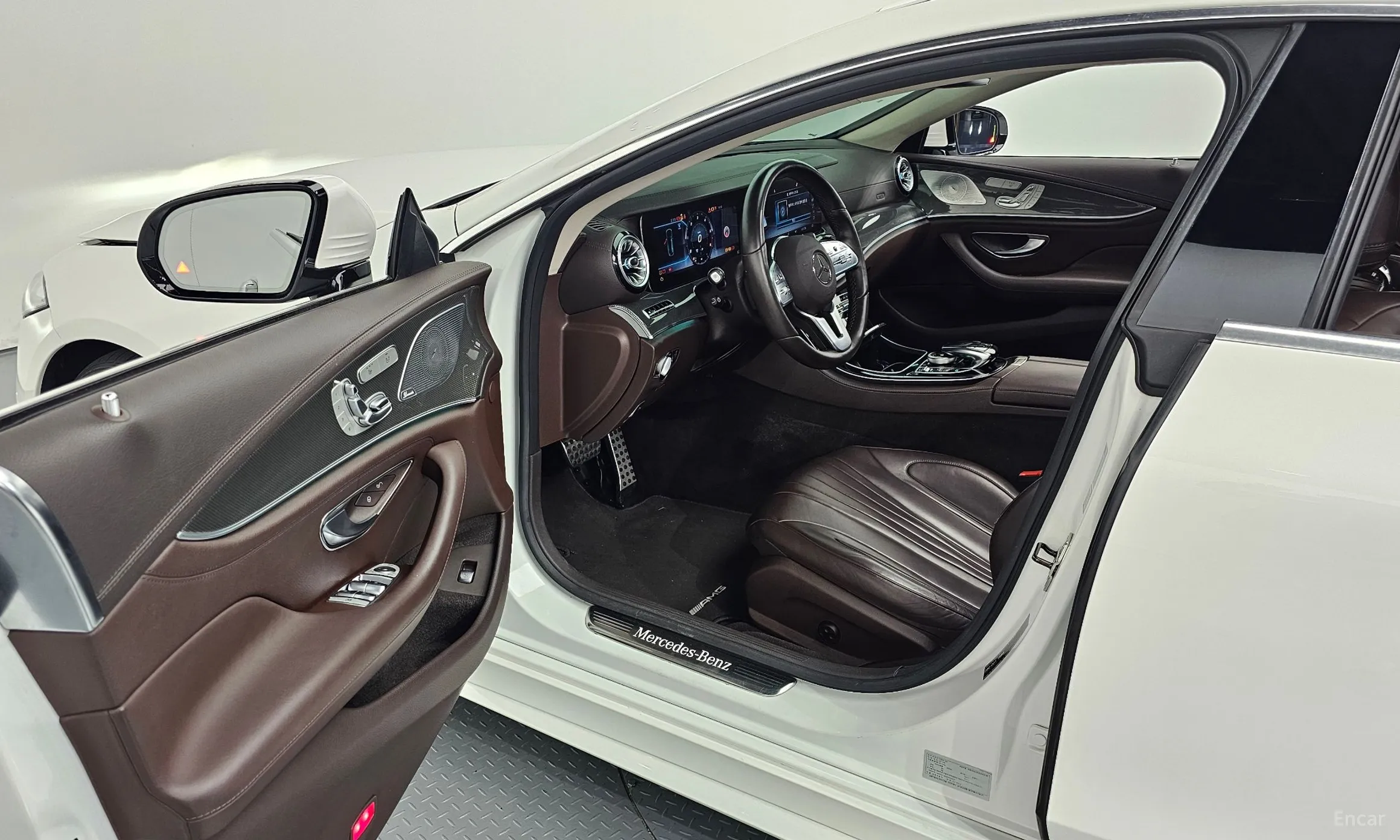 Mercedes Benz CLS-Class C257 превью 10