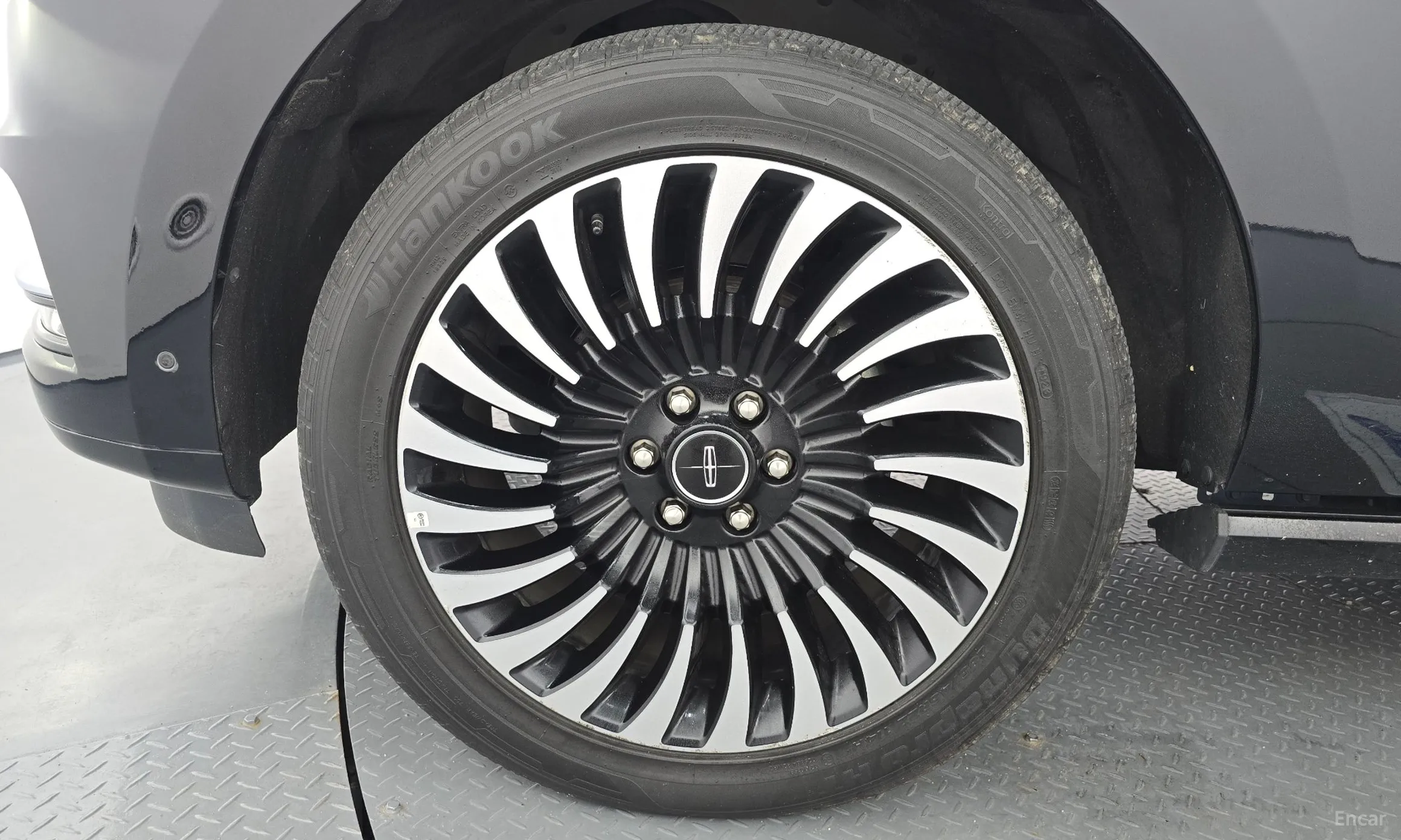 Lincoln Navigator 4th generation превью 5