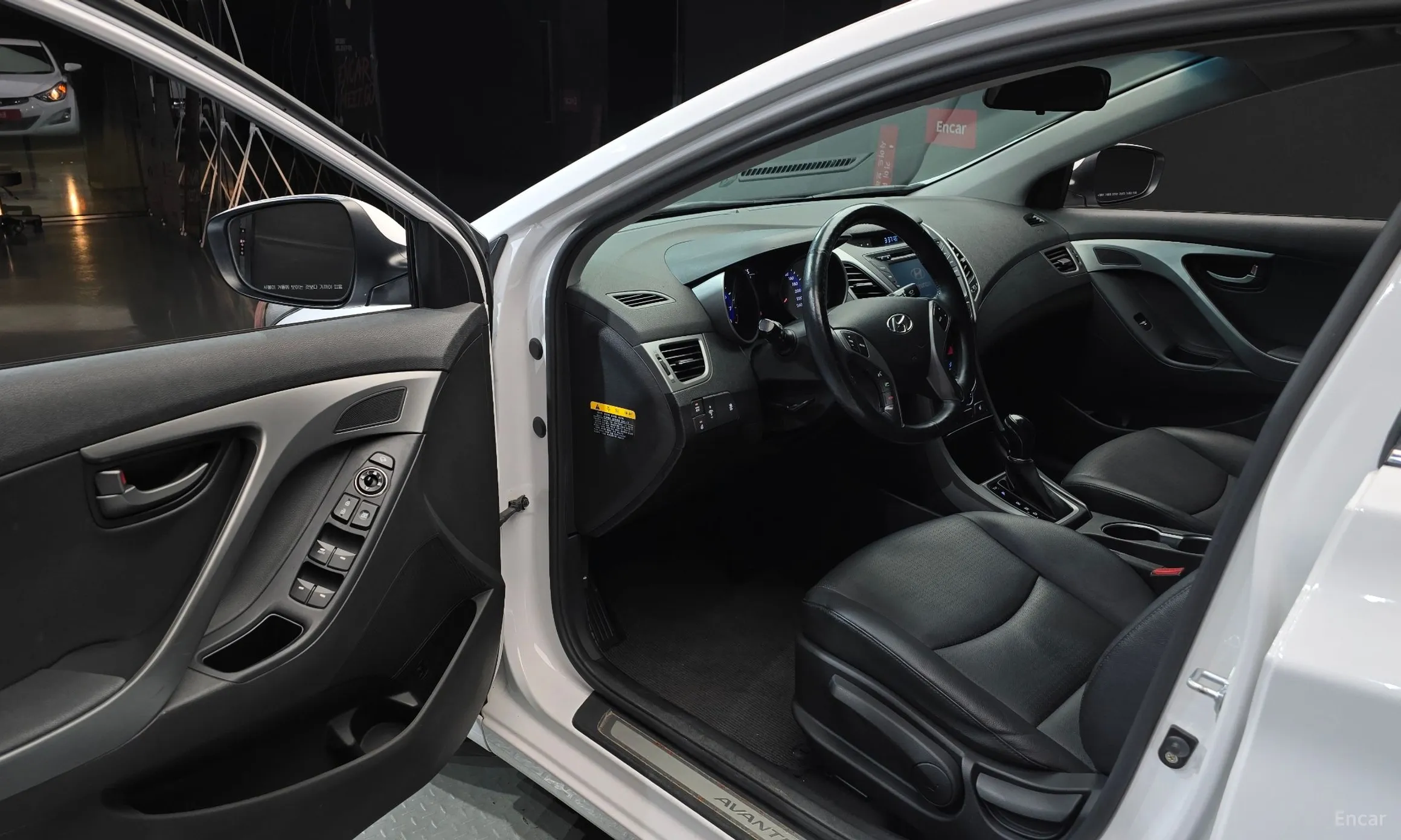 Hyundai Avante превью 10