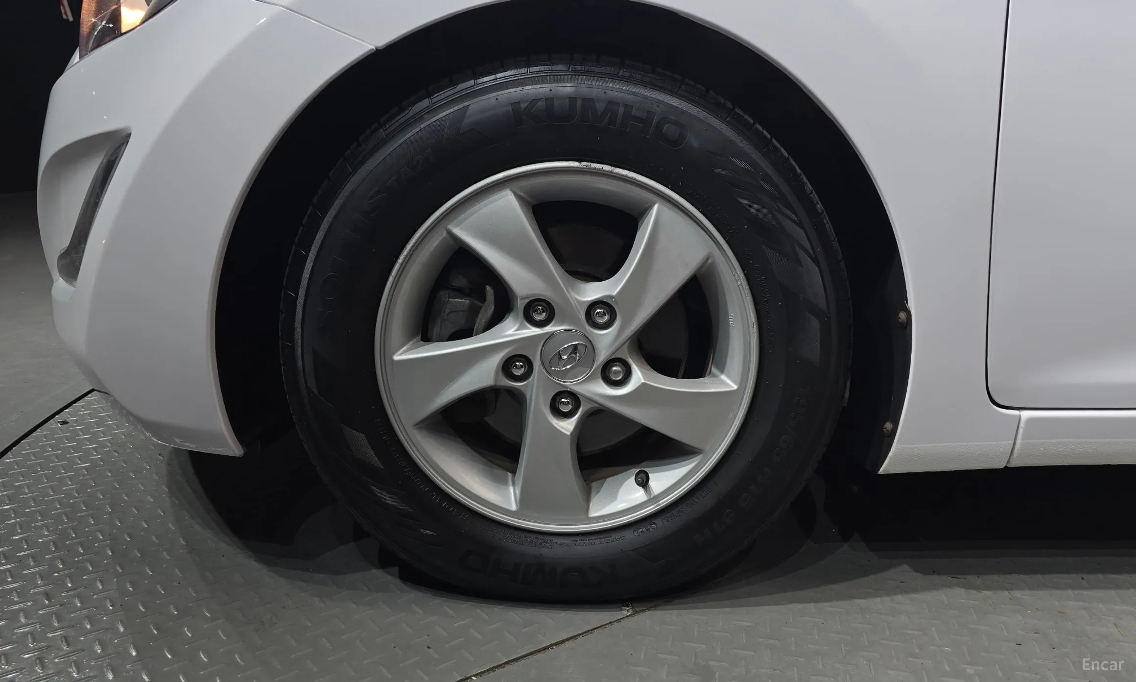 Hyundai Avante превью 5