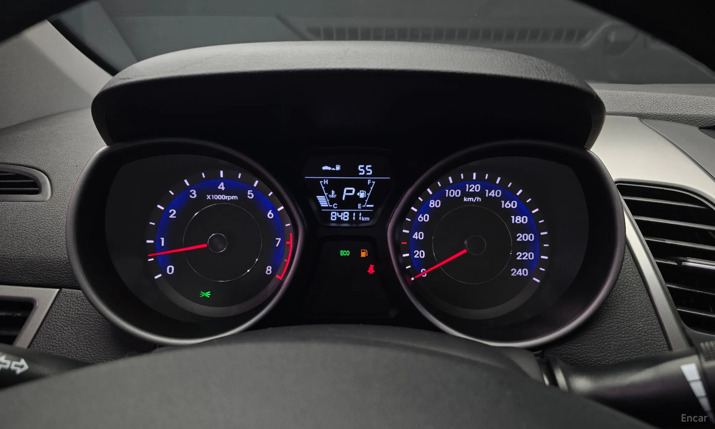 Hyundai Avante превью 8