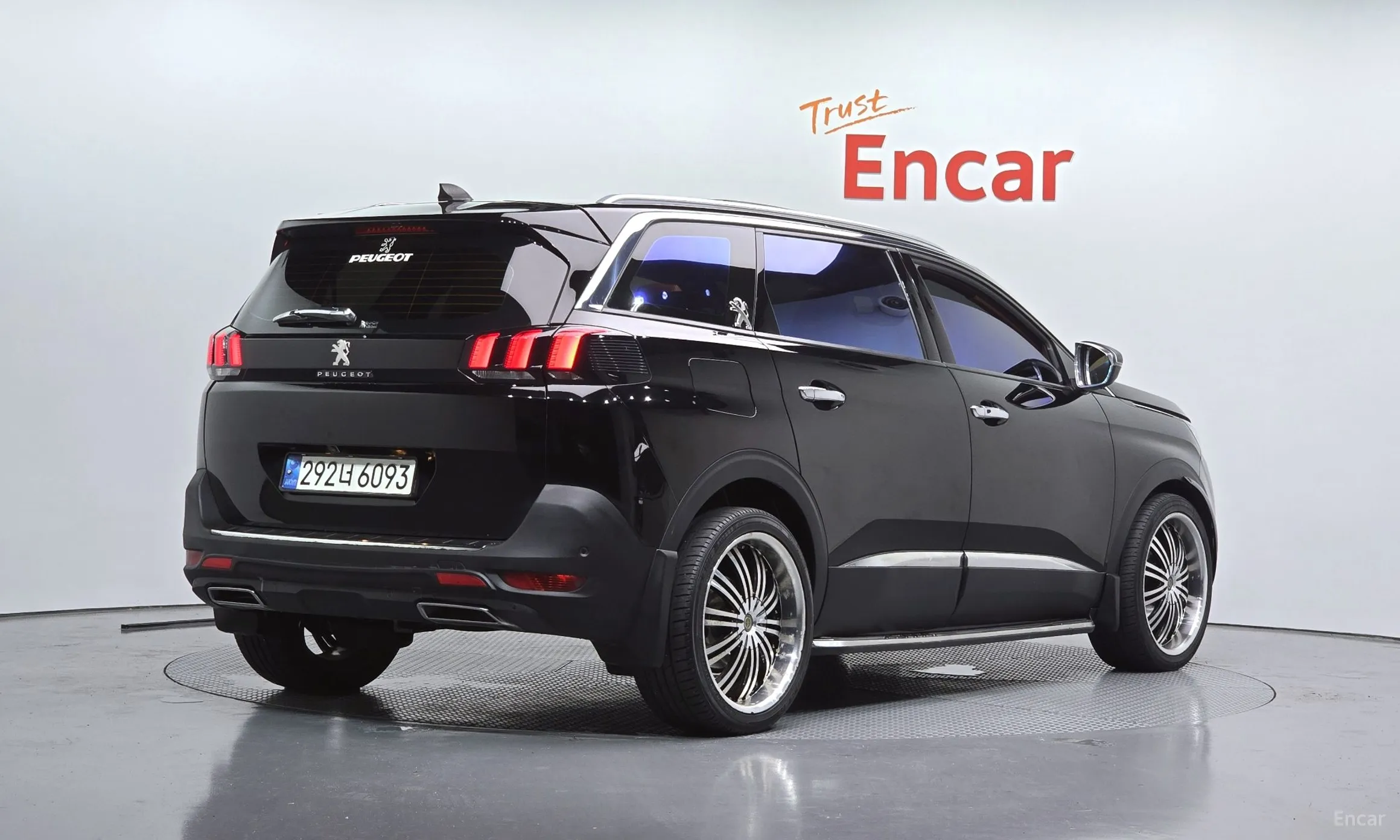 Peugeot 5008 2nd generation превью 2