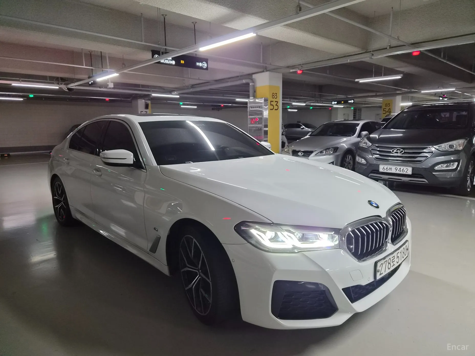 BMW 5 Series (G30) превью 5