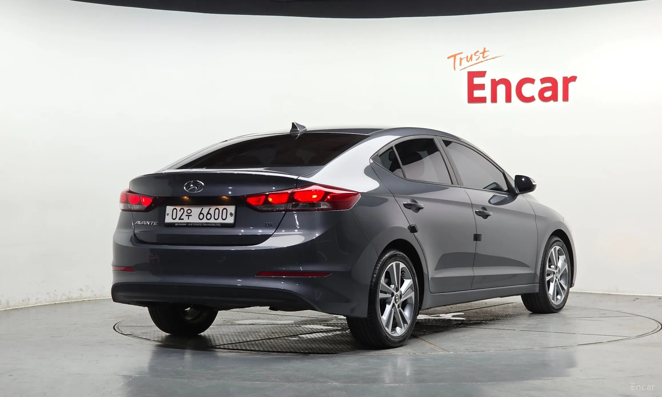 Hyundai Avante AD