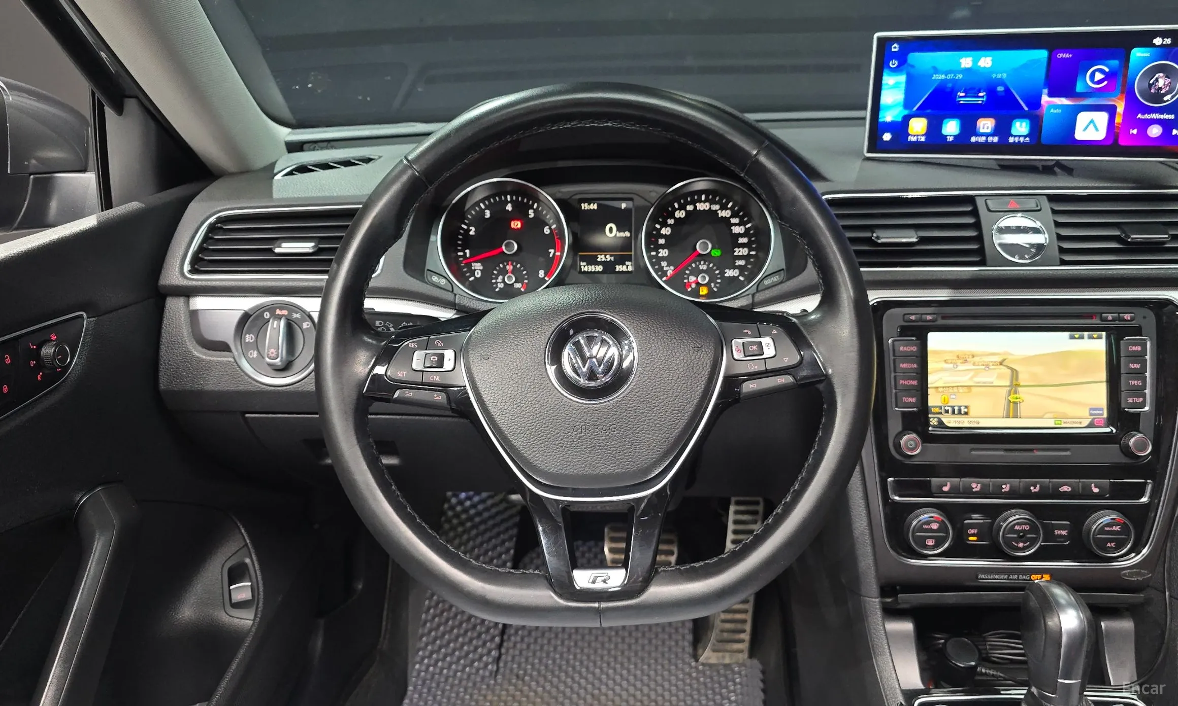 Volkswagen The New Passat превью 13