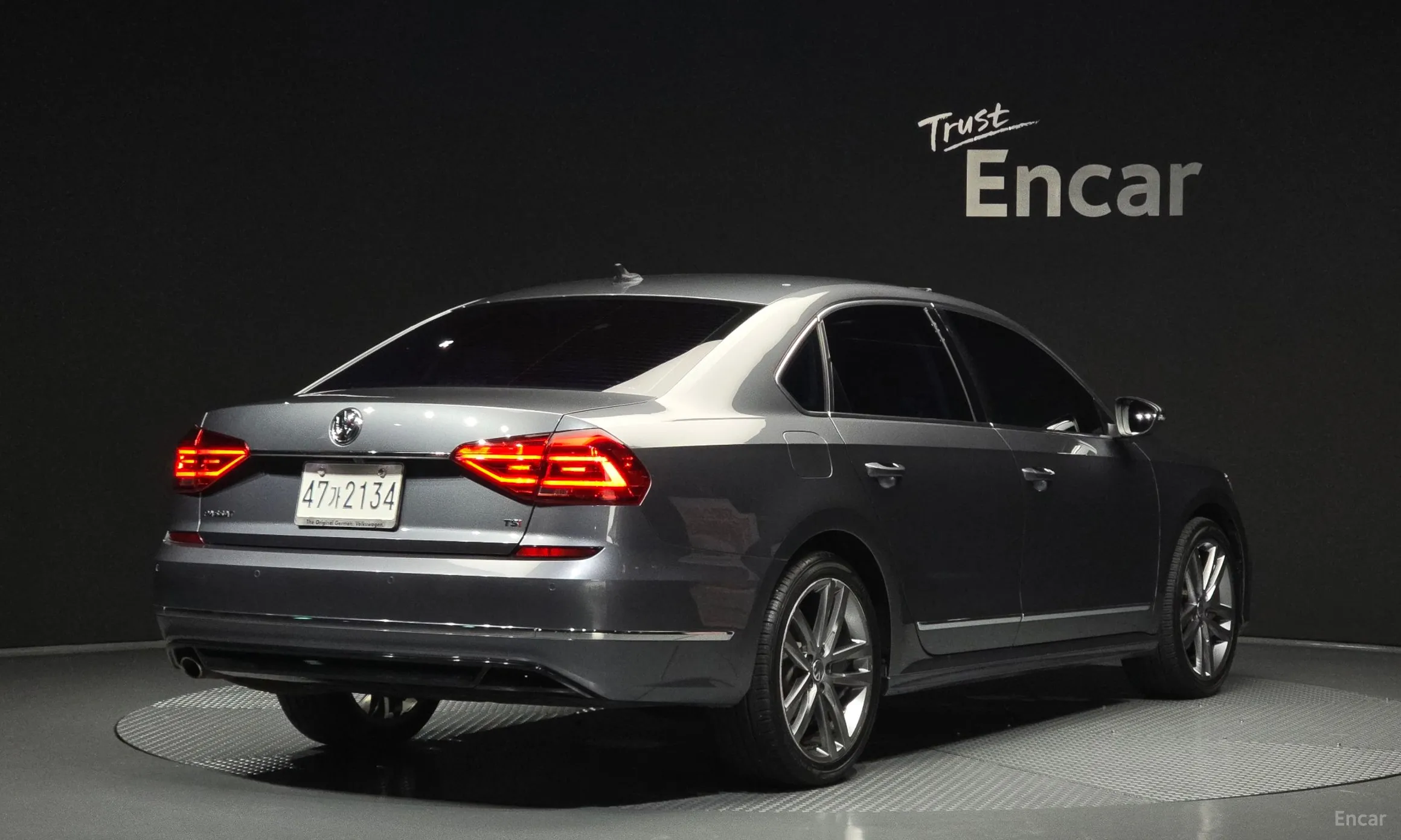 Volkswagen The New Passat превью 2