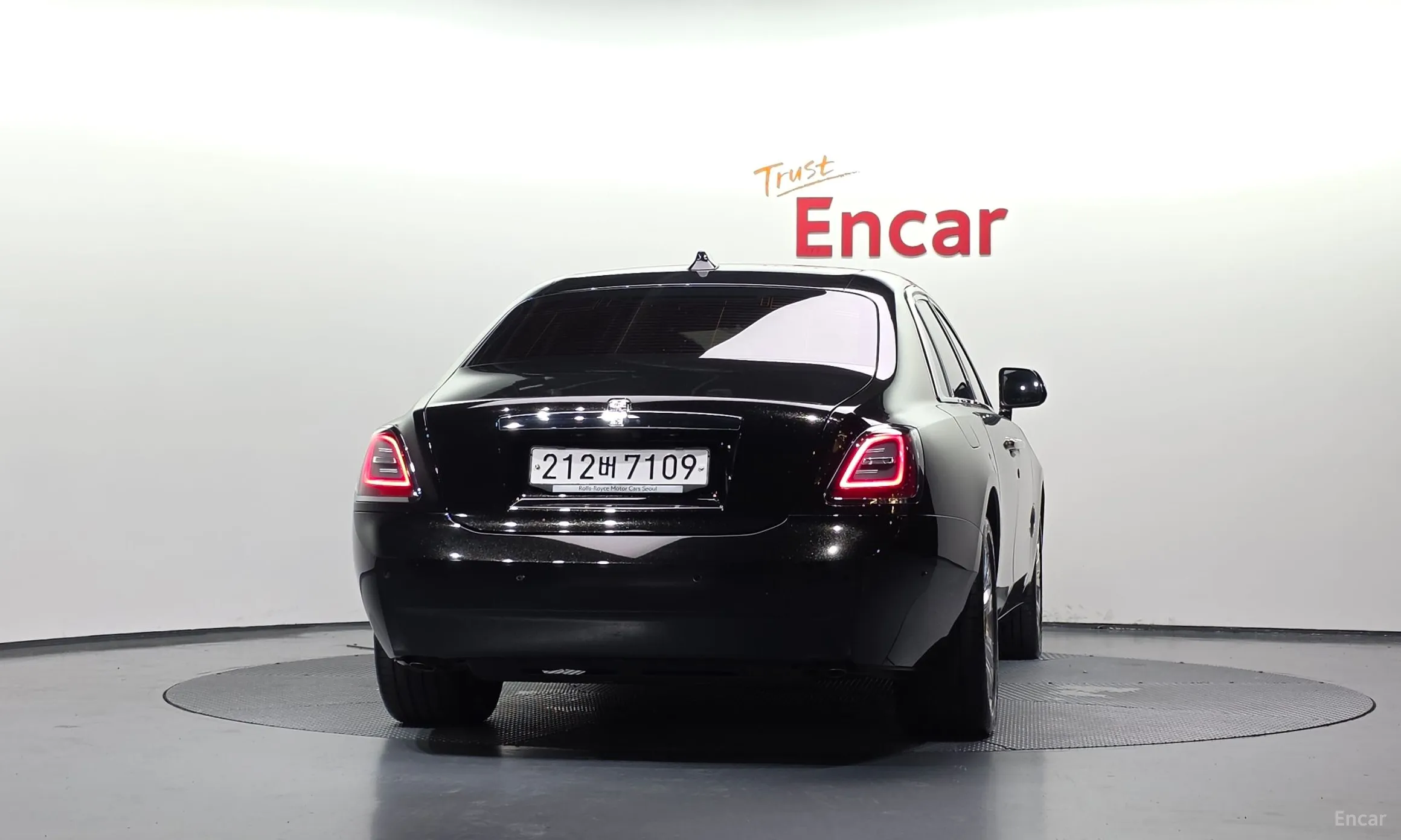 Rolls-Royce Ghost 2nd Generation превью 4