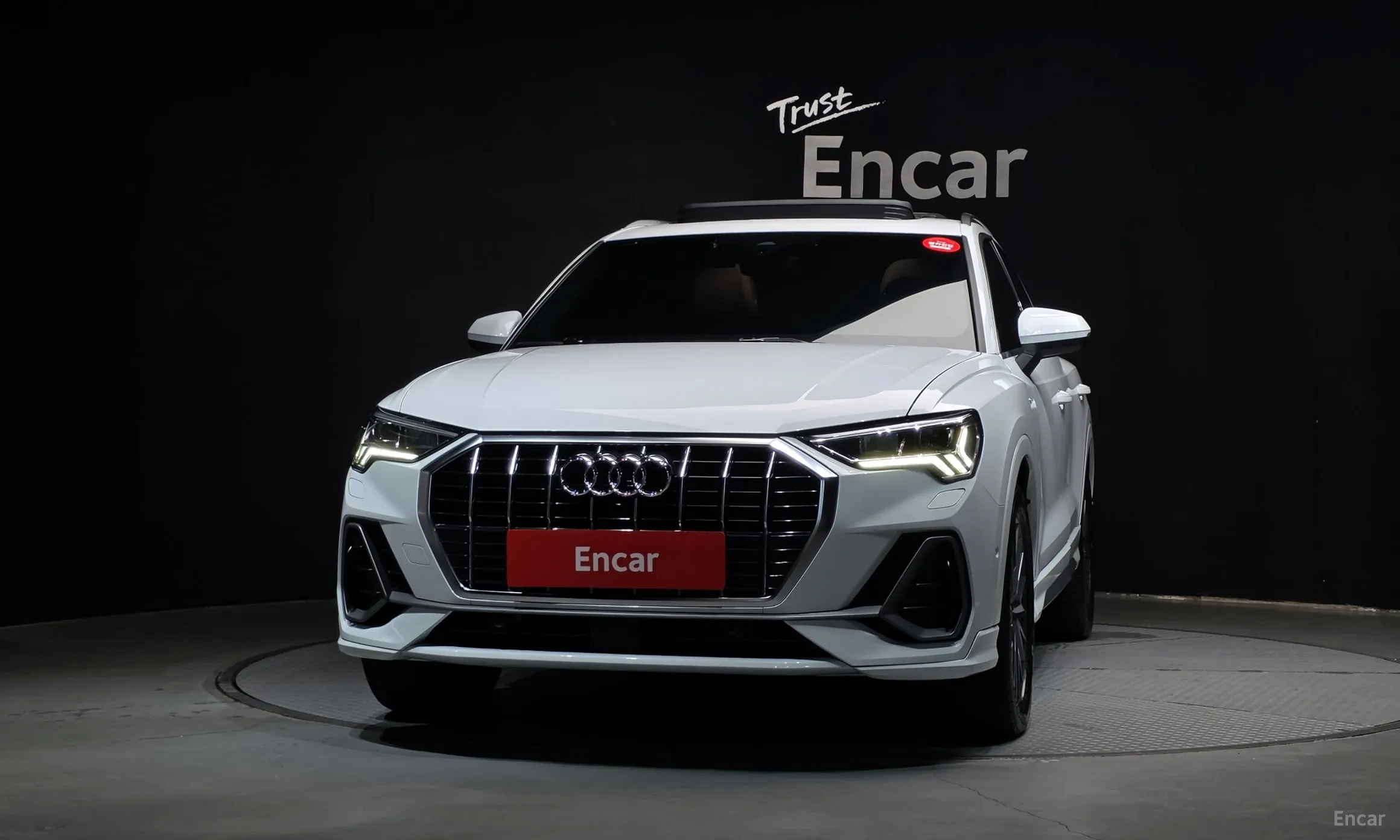 Audi Q3 (F3) превью 3