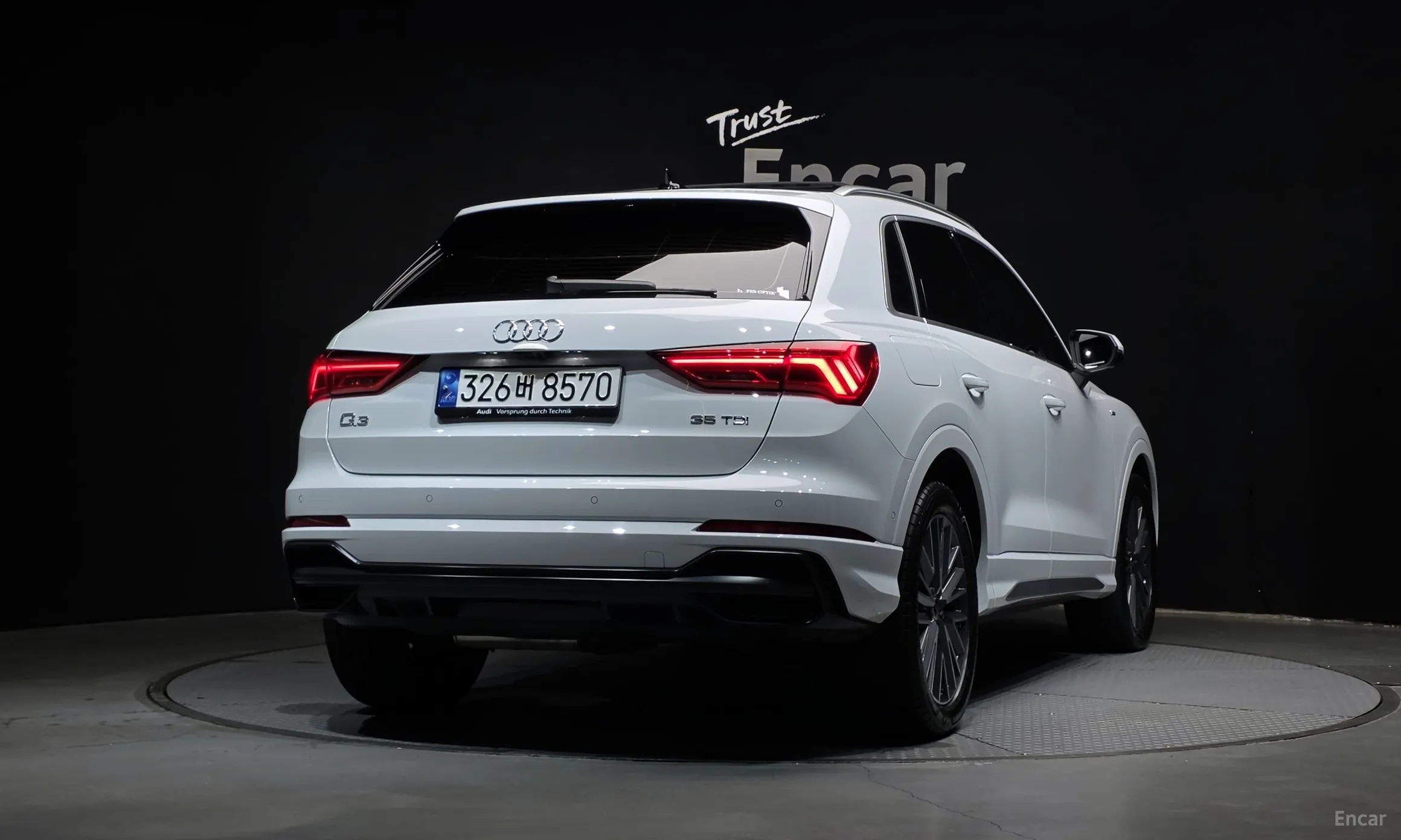 Audi Q3 (F3) превью 4