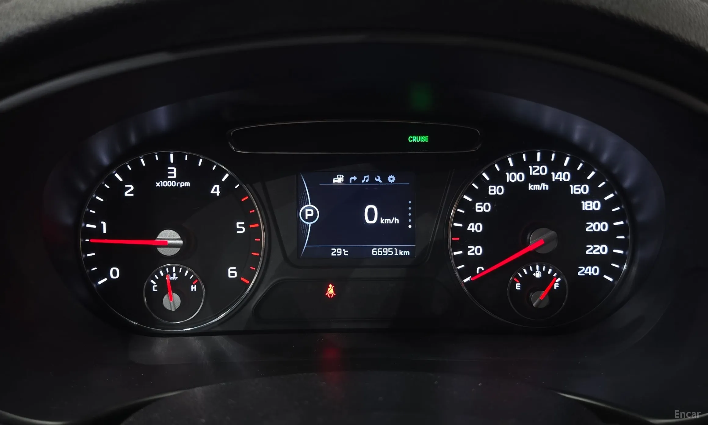 Kia Sorento превью 8