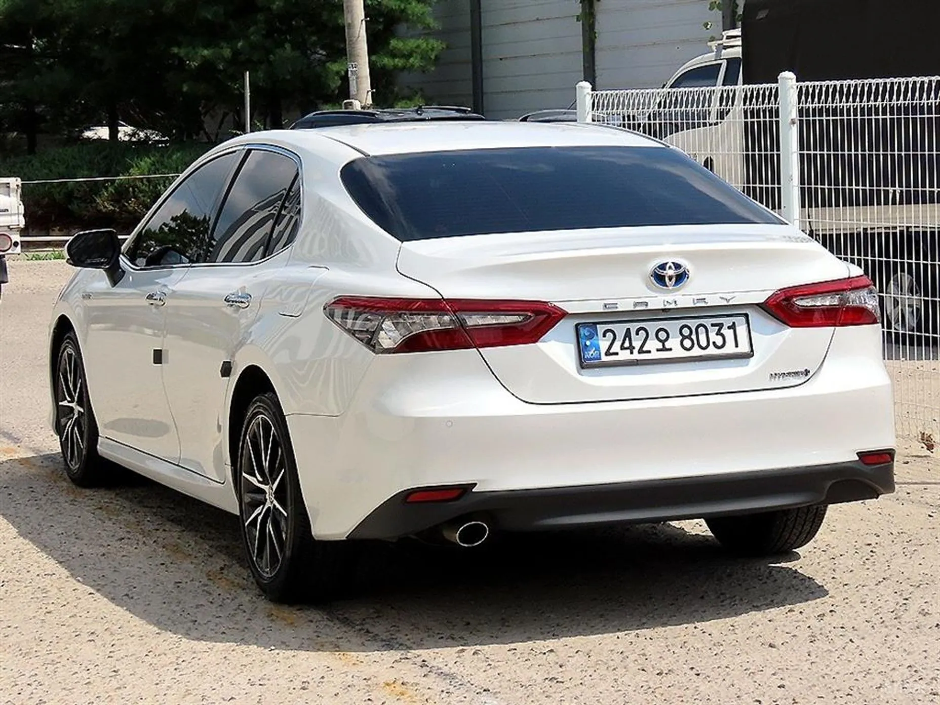 Toyota Camry (XV70) превью 3