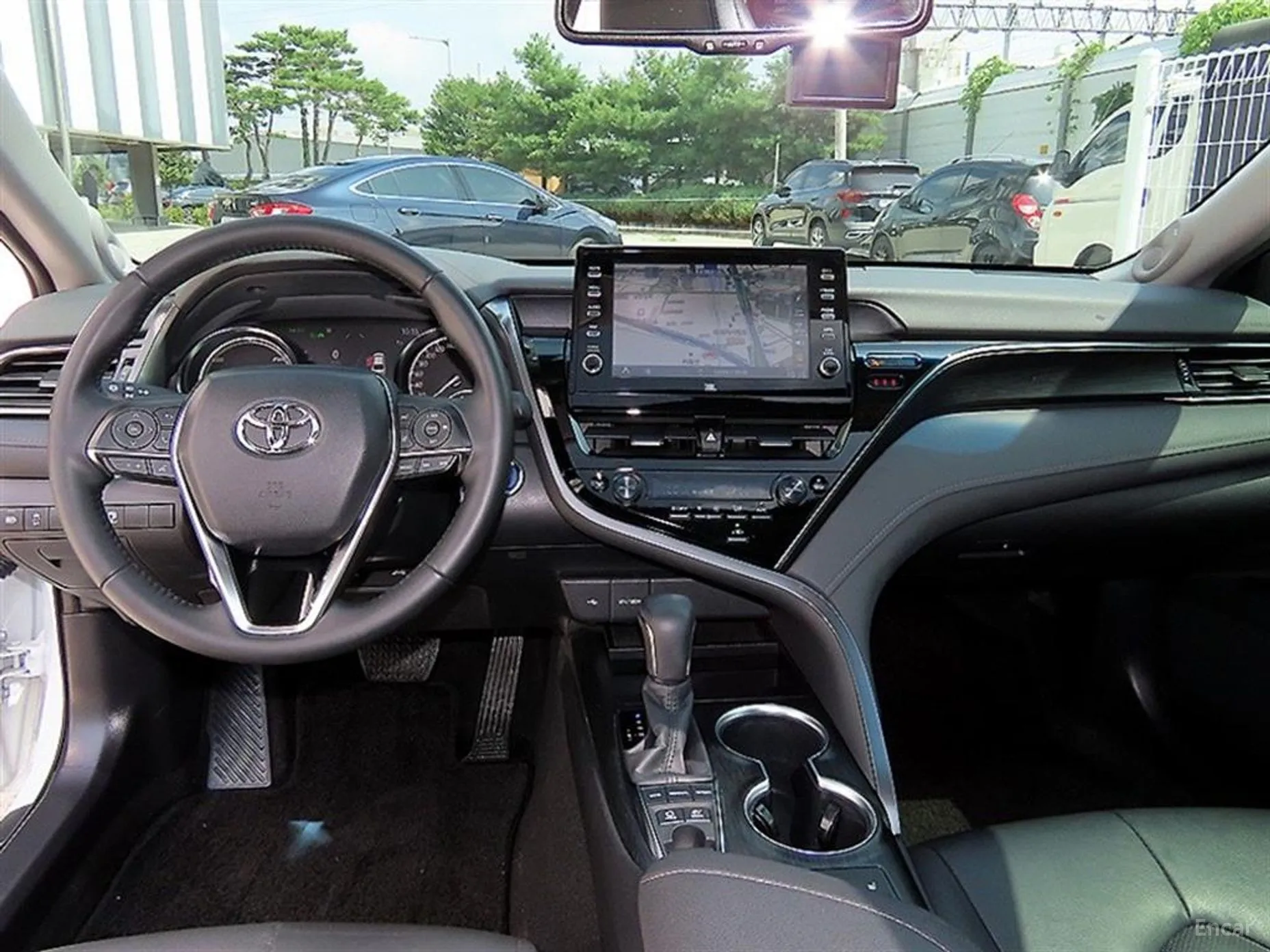Toyota Camry (XV70) превью 7