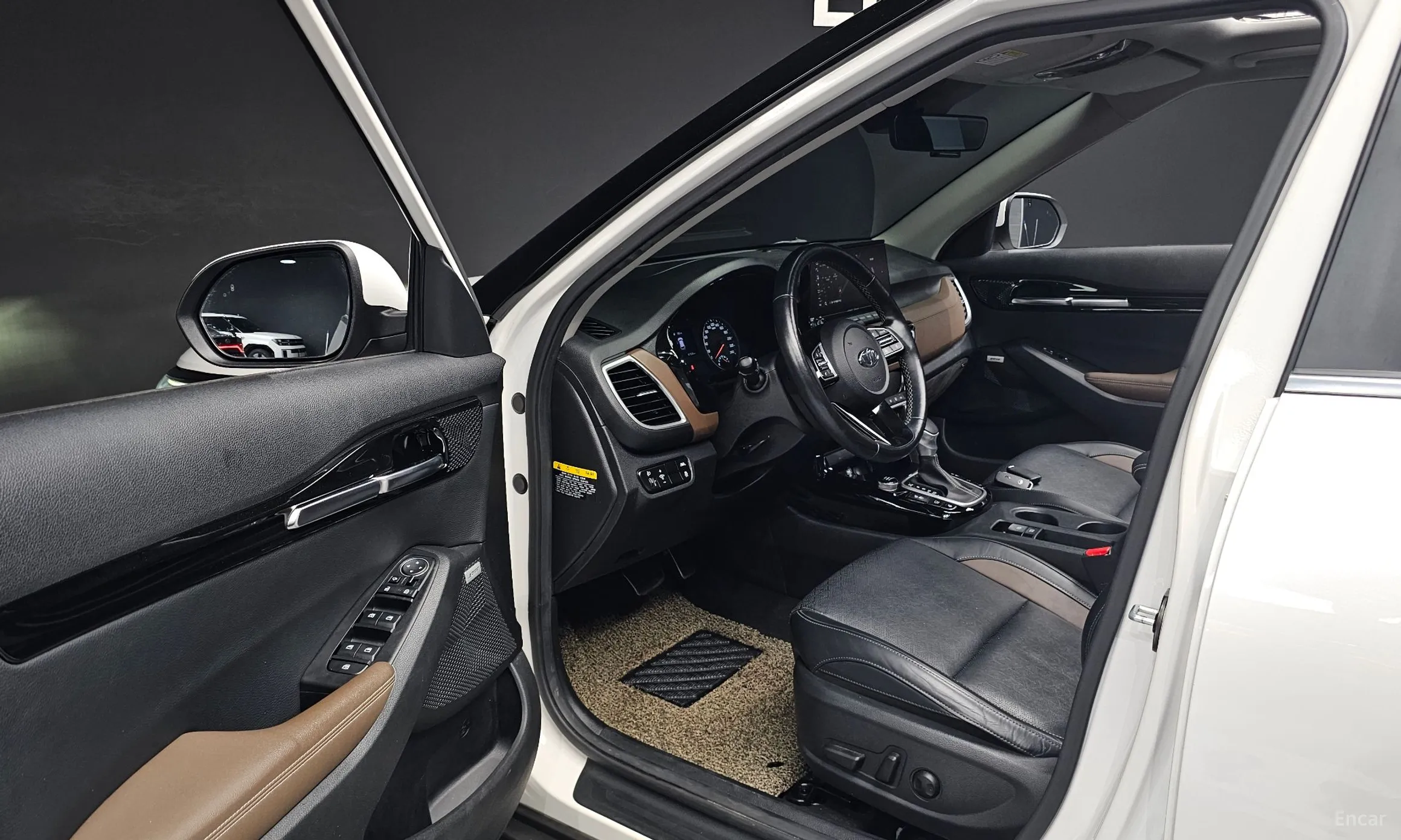 Kia Seltos превью 10
