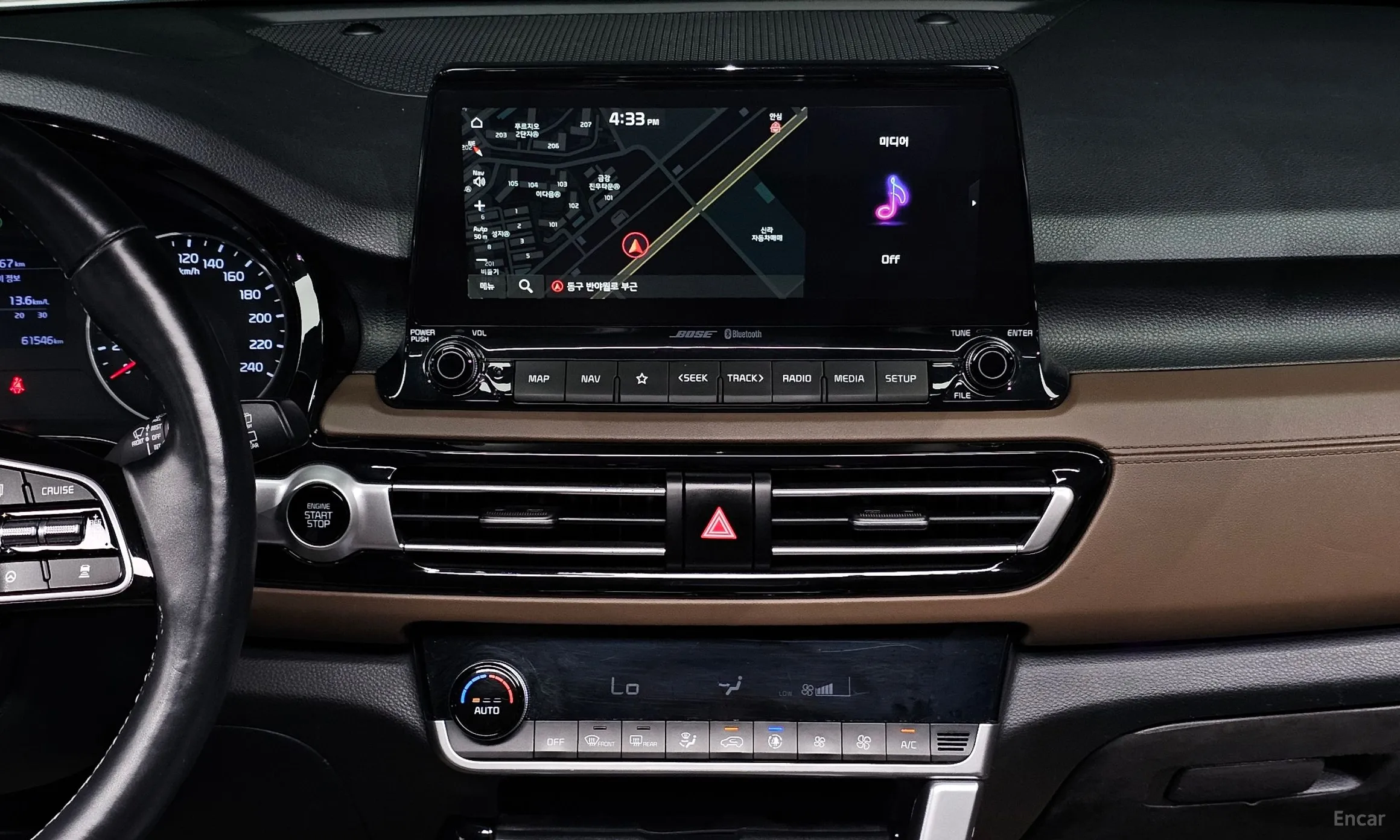 Kia Seltos превью 15