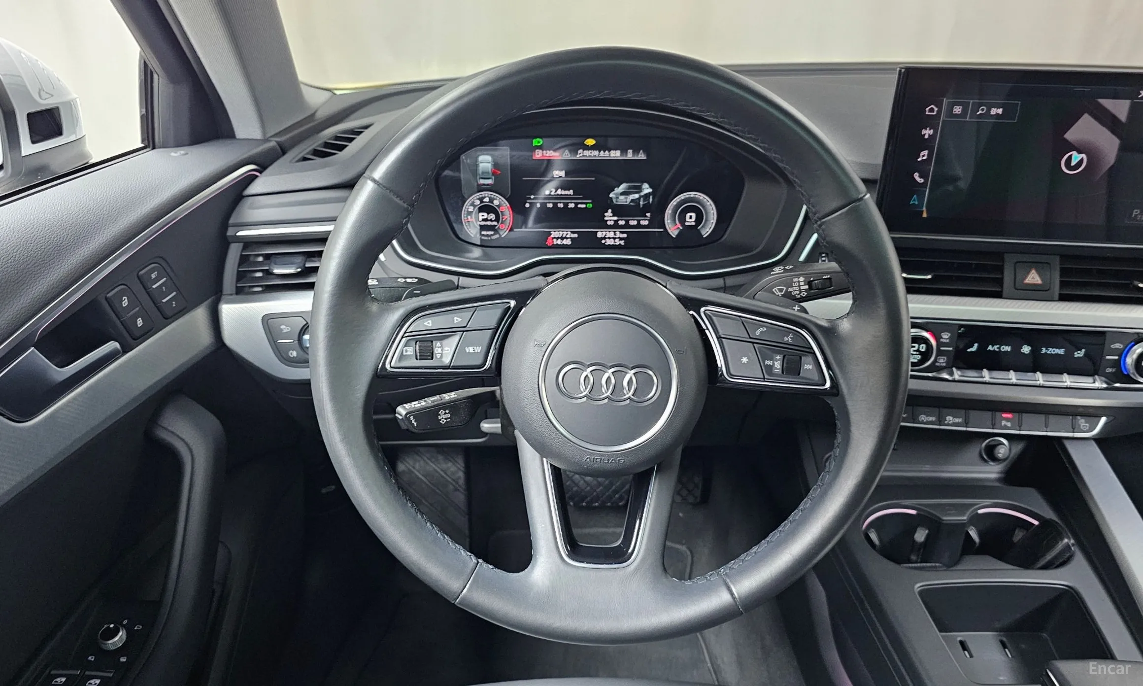Audi A4 (B9) превью 13
