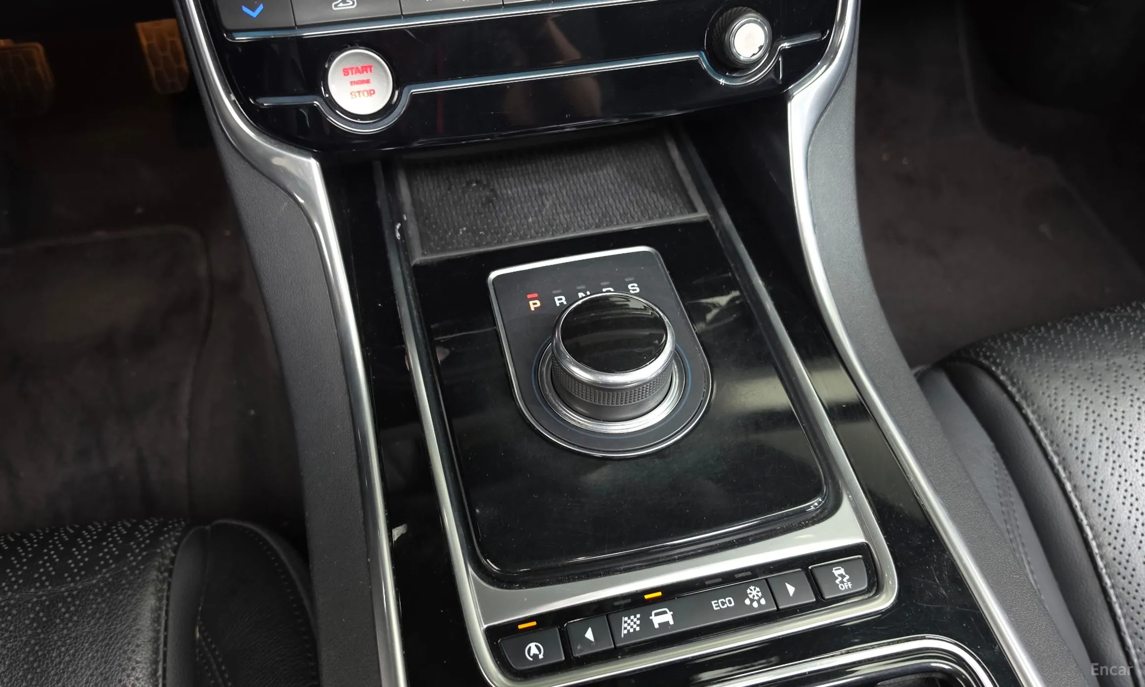 Jaguar XF (x260) превью 9