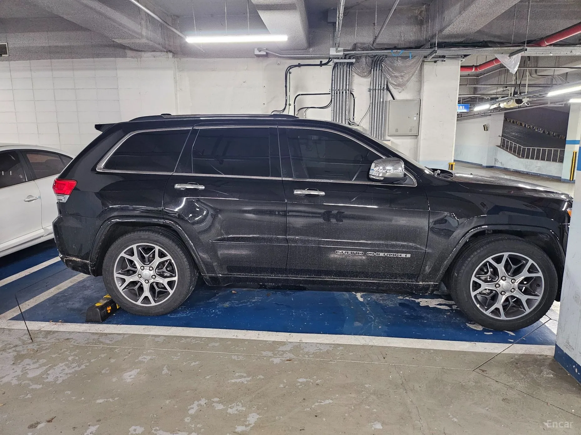 Jeep Grand Cherokee превью 3