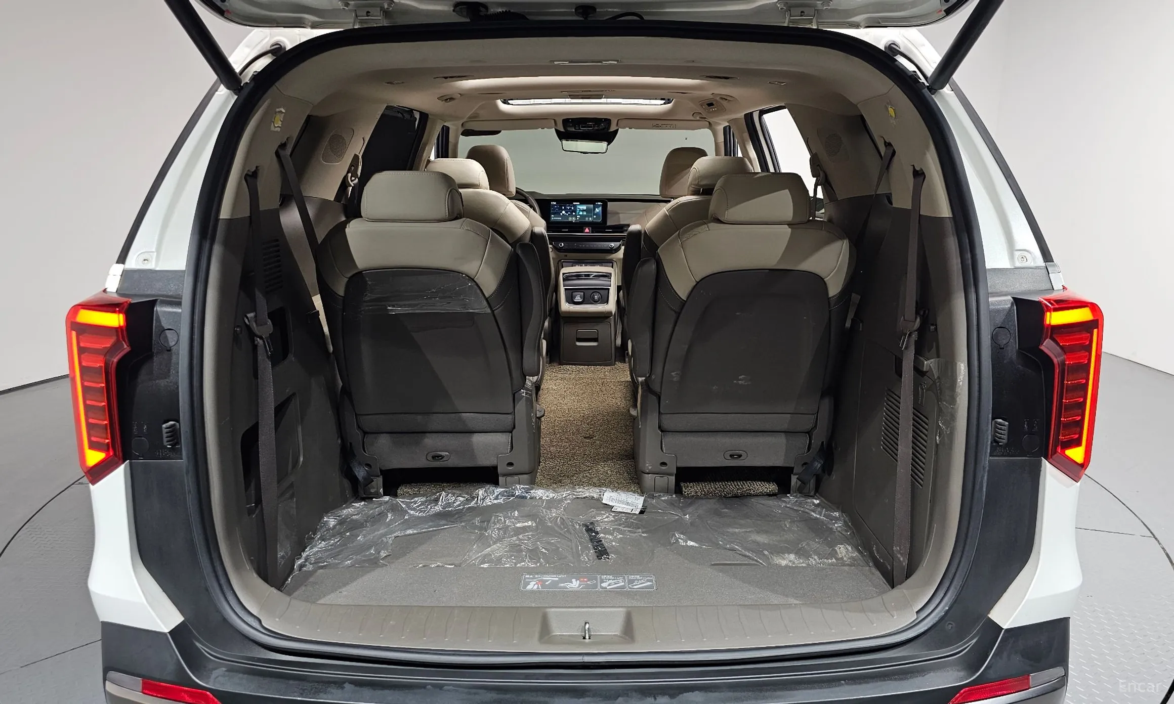 Kia Carnival 4th Generation превью 20