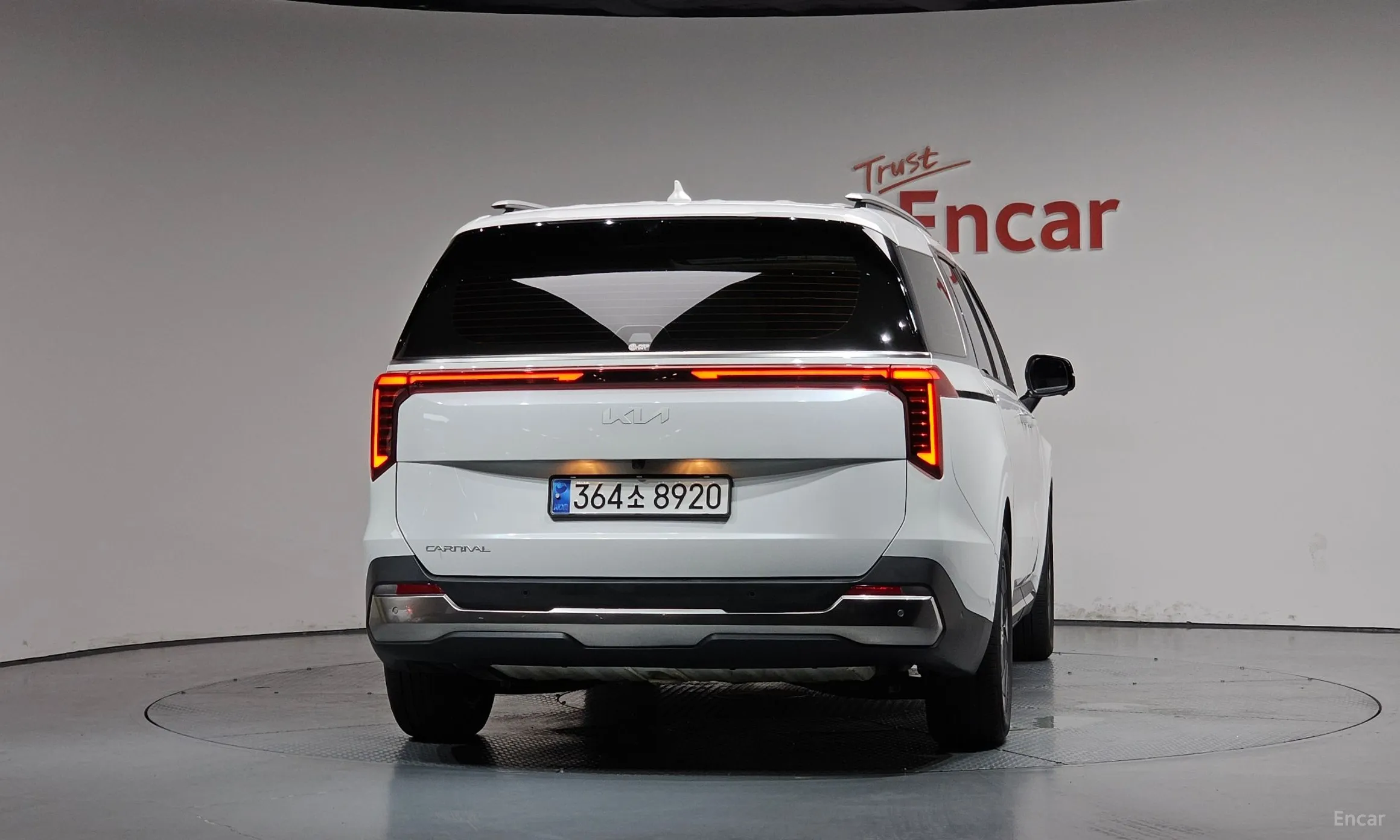 Kia Carnival 4th Generation превью 4