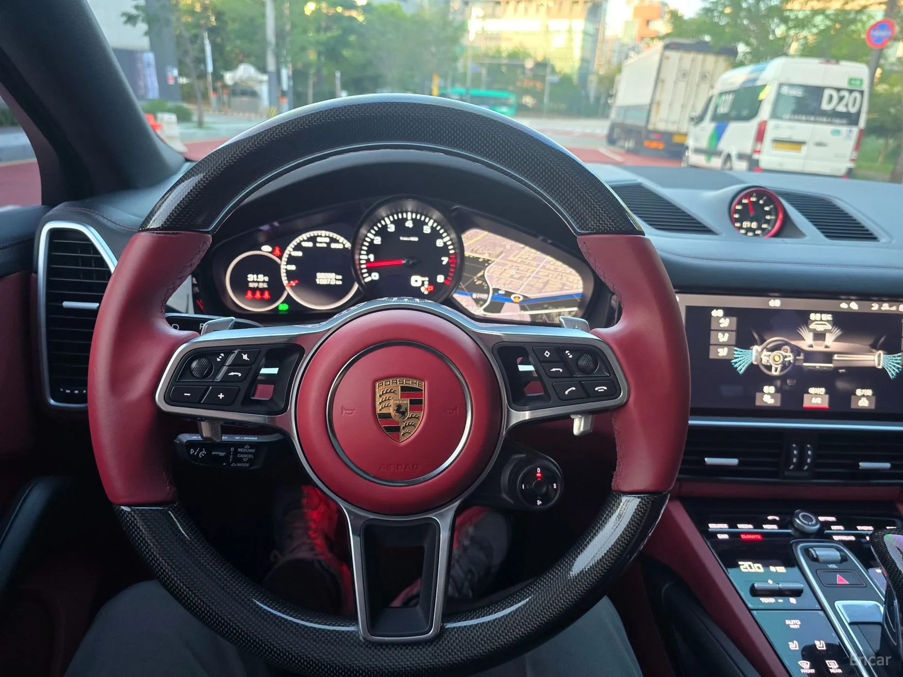 Porsche Cayenne (PO536) превью 10
