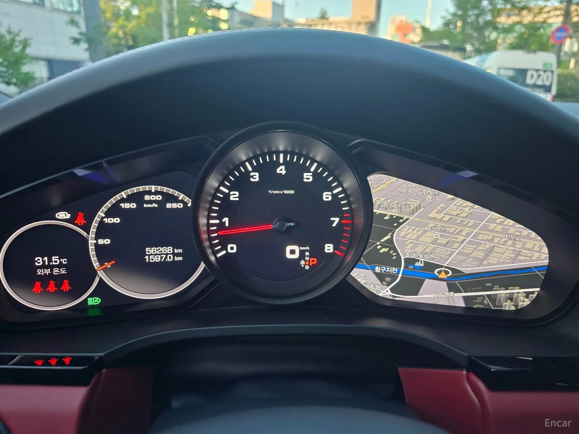 Porsche Cayenne (PO536) превью 6