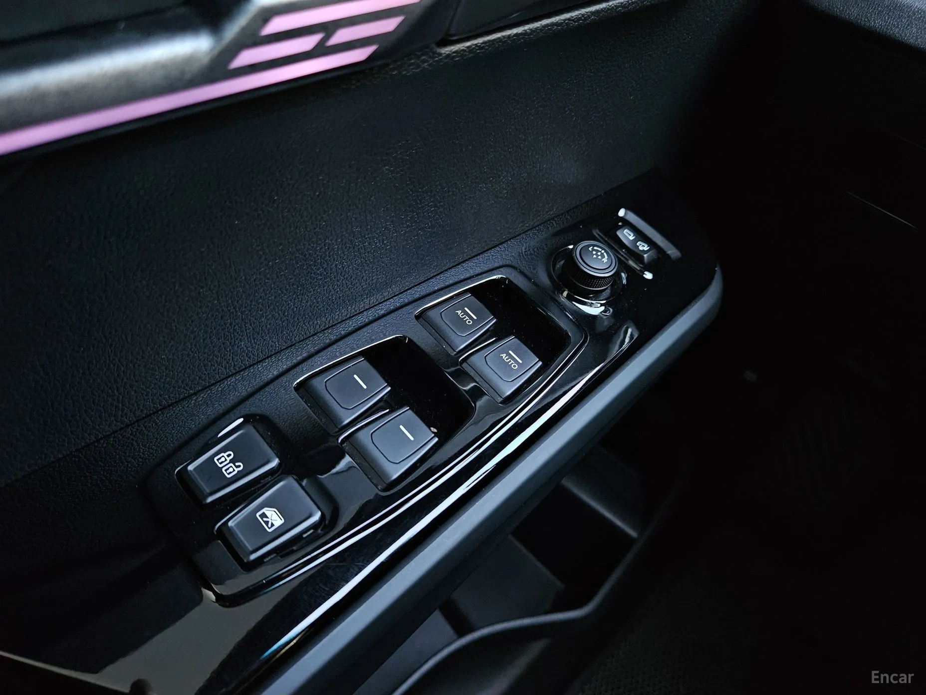 KG Mobility (SsangYong) Torres превью 15