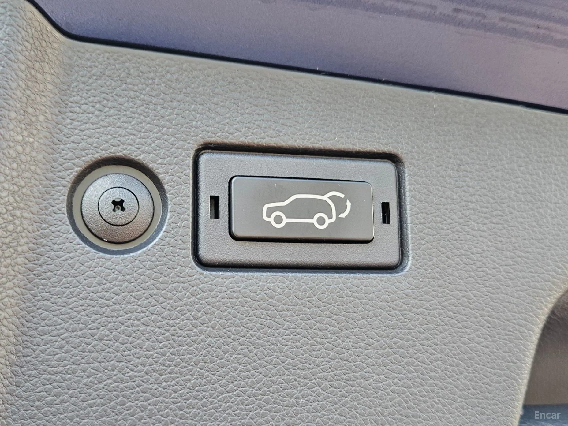 KG Mobility (SsangYong) Torres превью 16