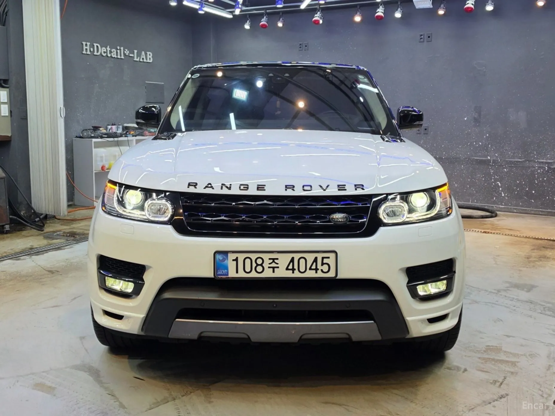 Land Rover Range Rover Sport 2nd Generation