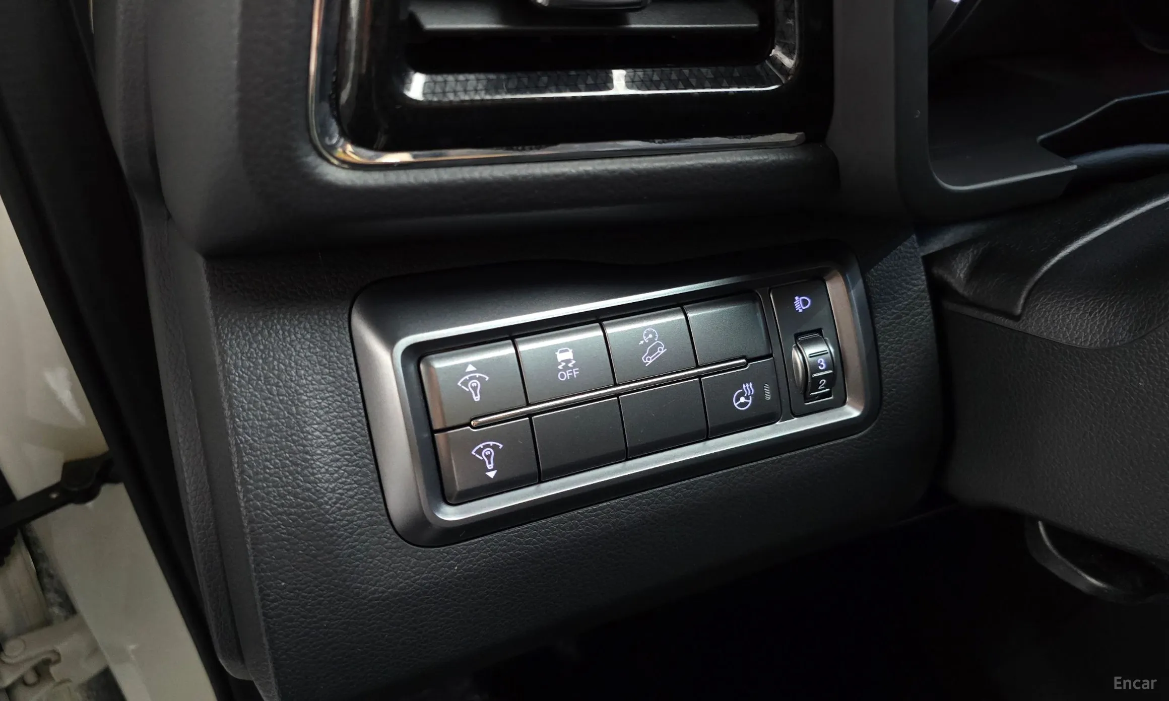 KG Mobility (SsangYong) Berry New Tivoli превью 18