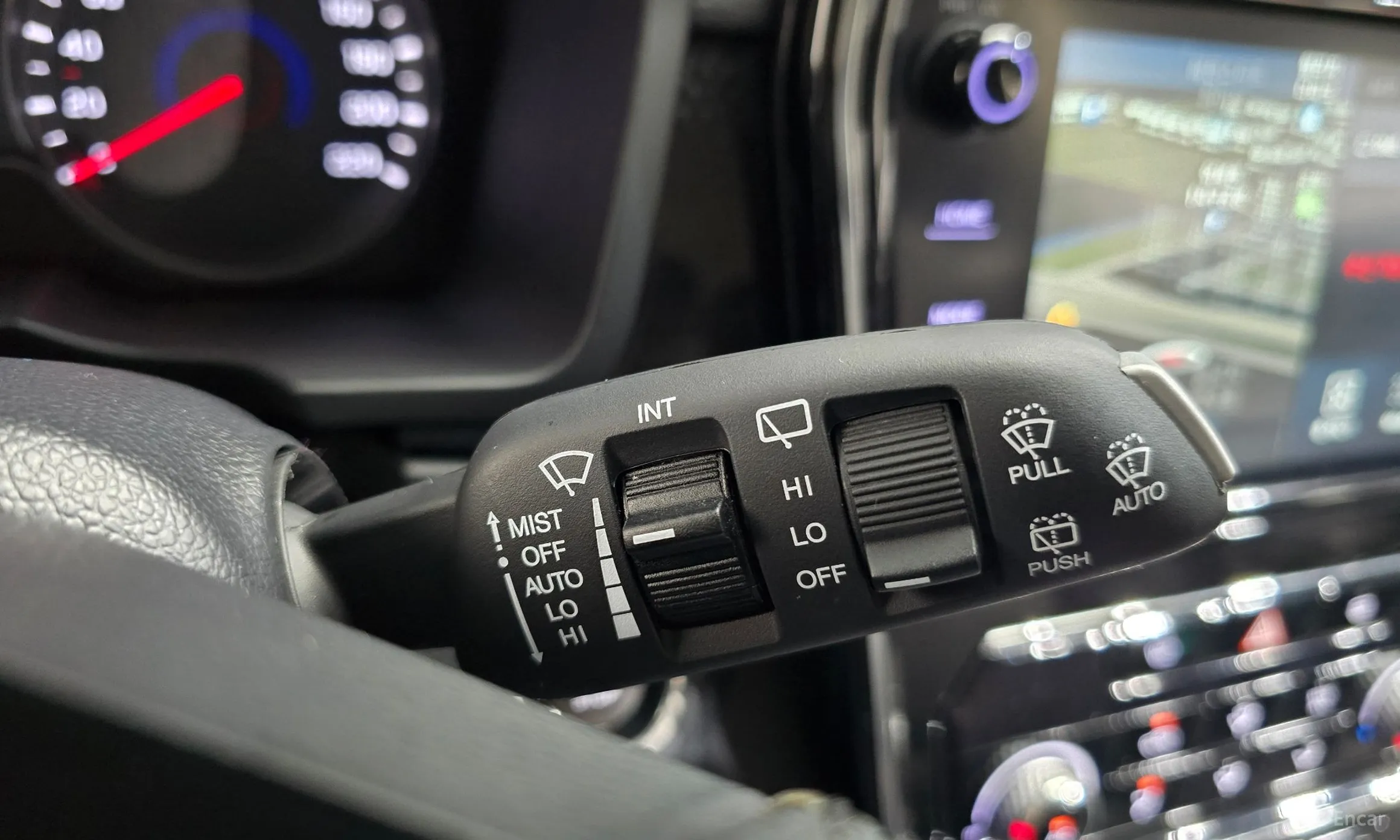KG Mobility (SsangYong) Berry New Tivoli превью 20