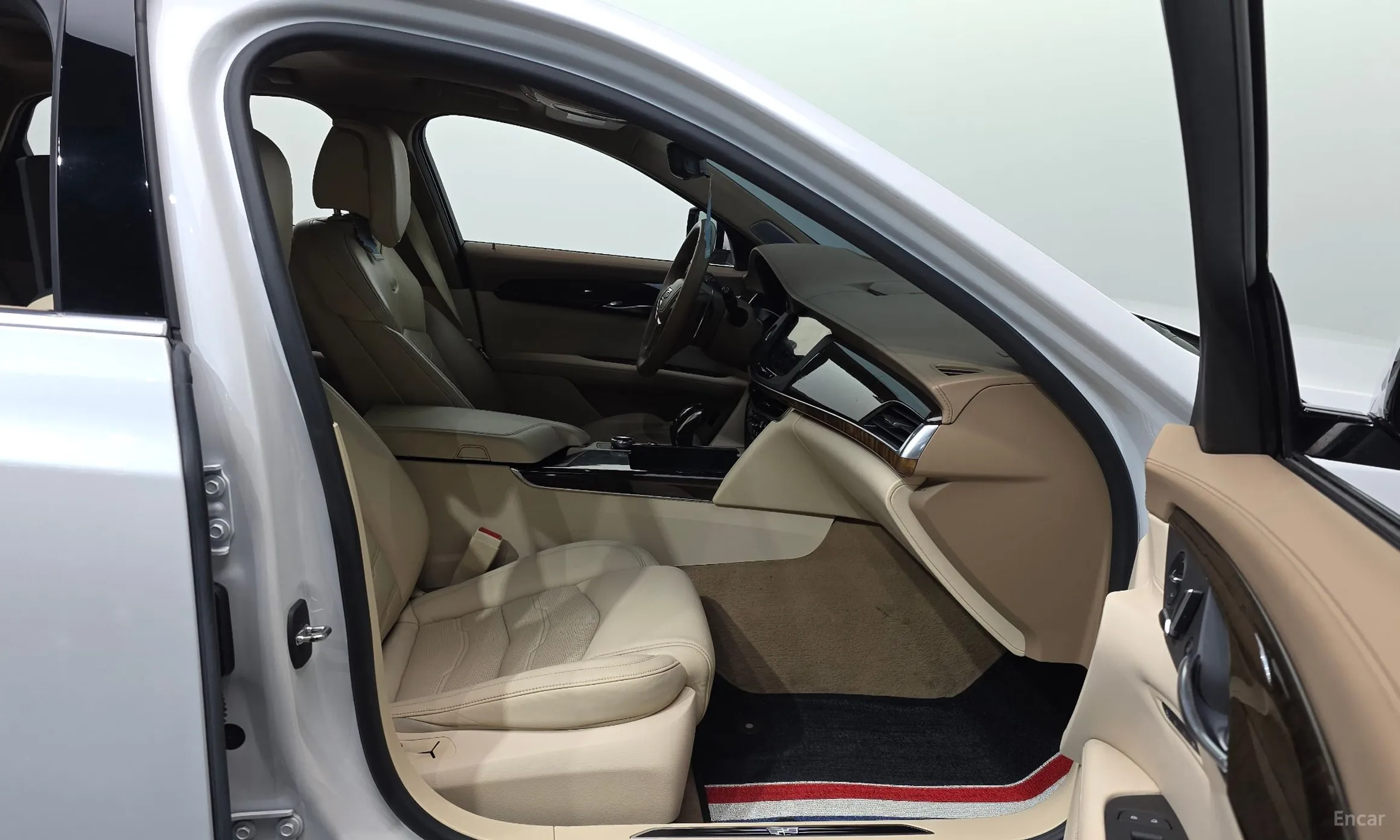 Cadillac CT6 превью 11