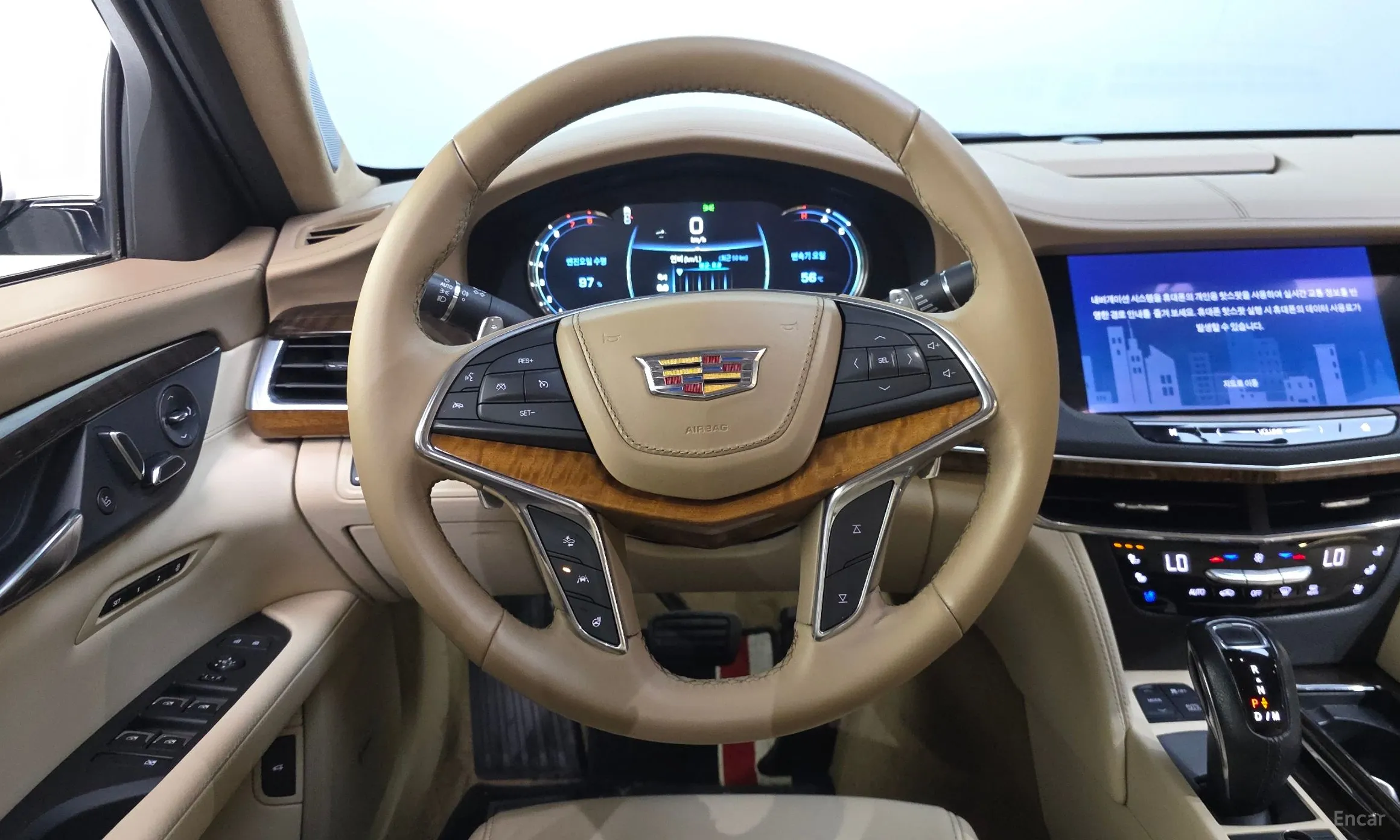 Cadillac CT6 превью 13