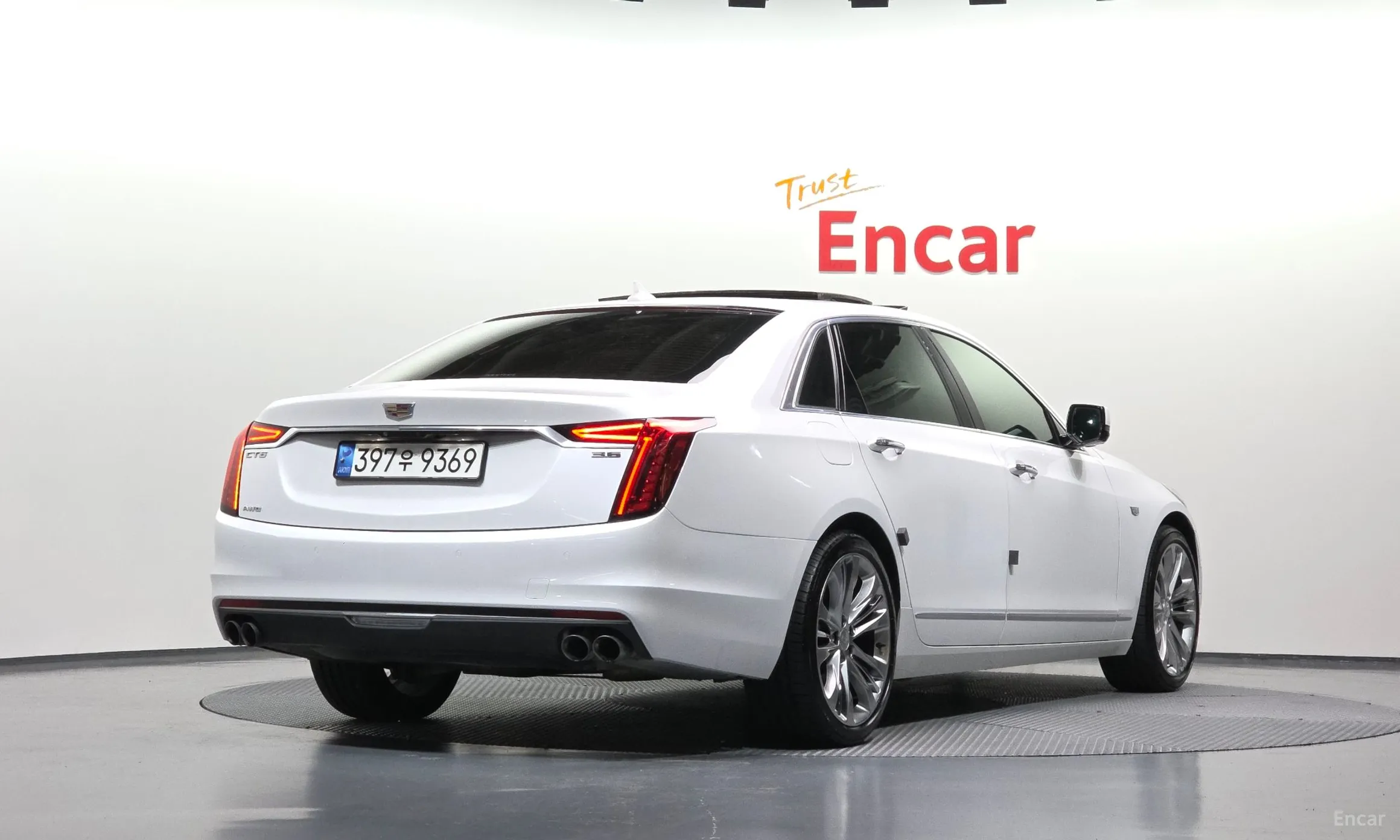 Cadillac CT6 превью 2