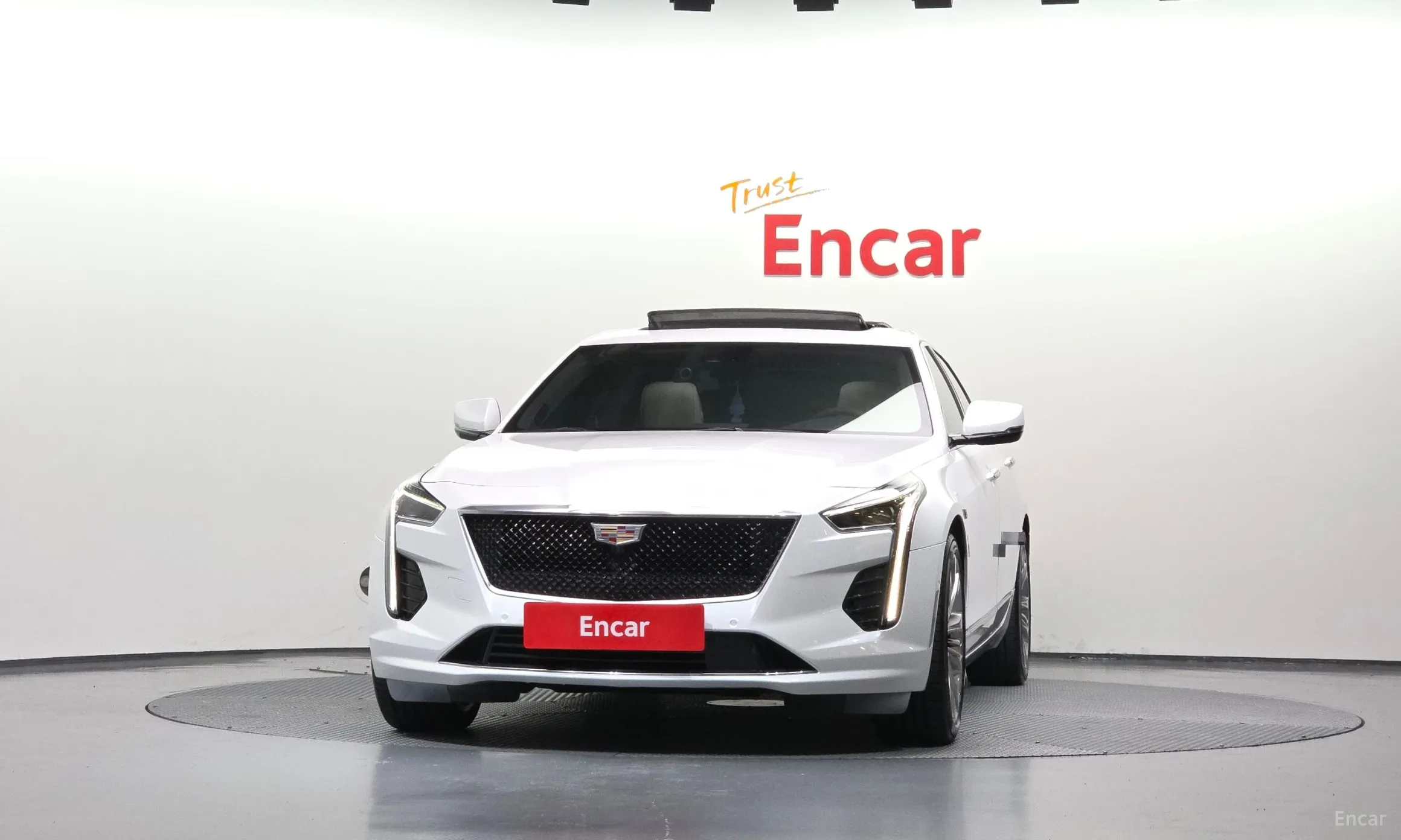 Cadillac CT6 превью 3
