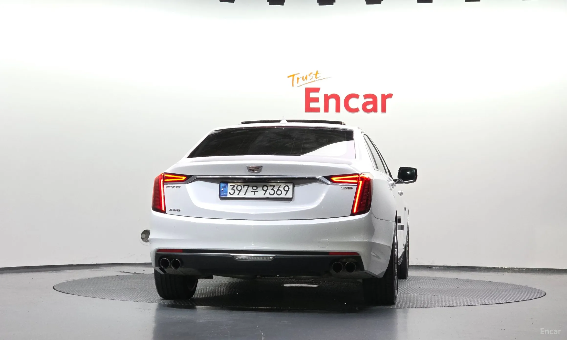 Cadillac CT6 превью 4