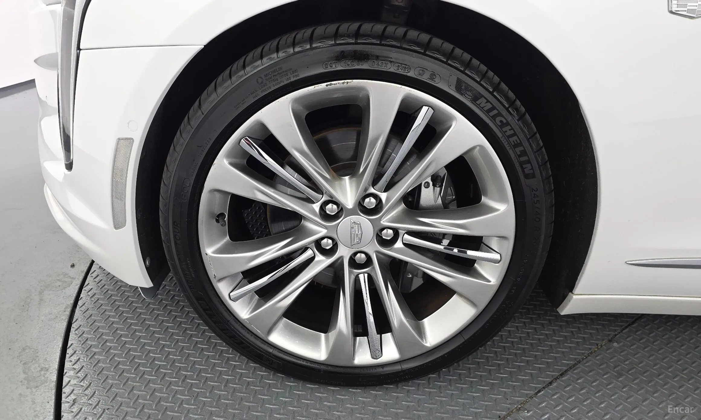 Cadillac CT6 превью 5