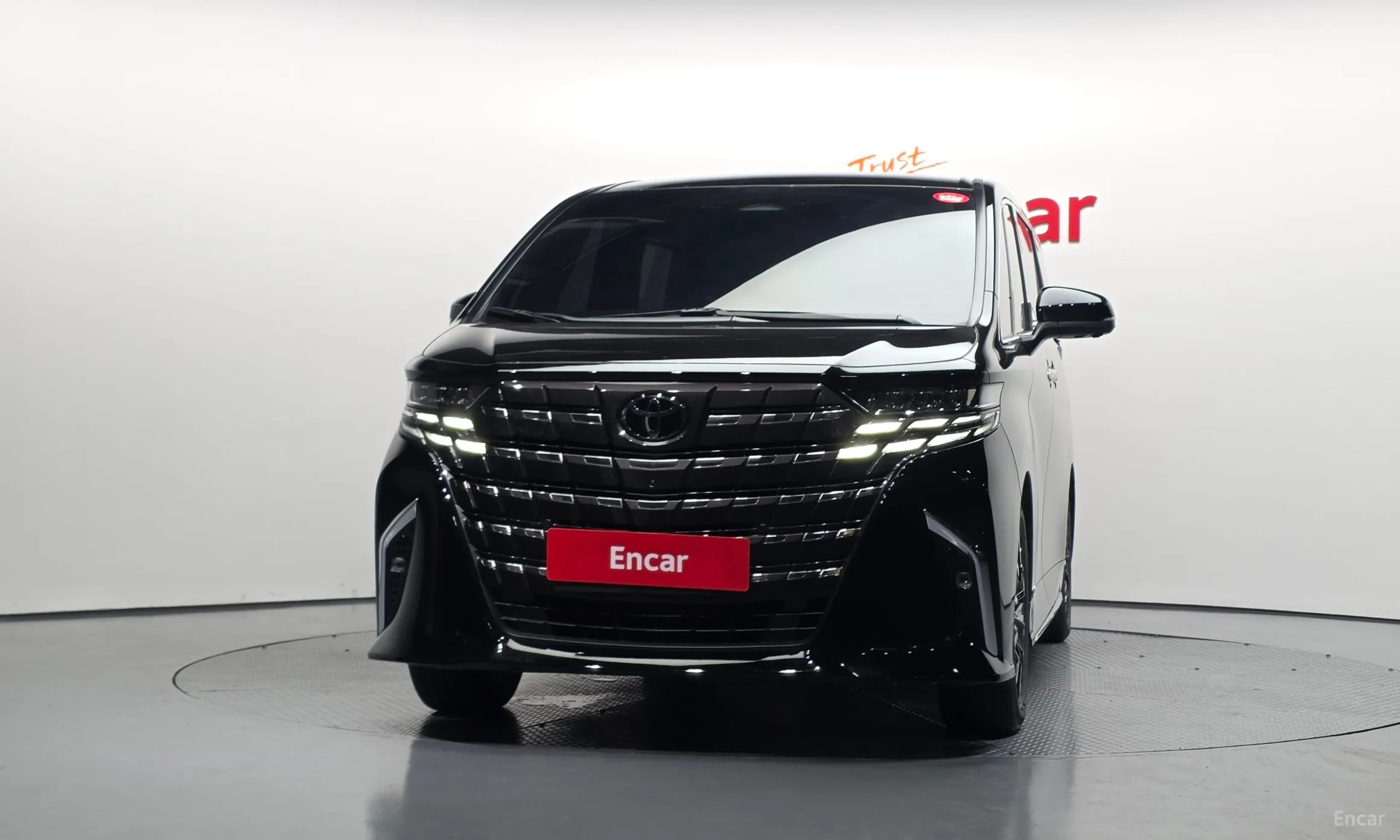 Toyota Alphard 4th Generation превью 3