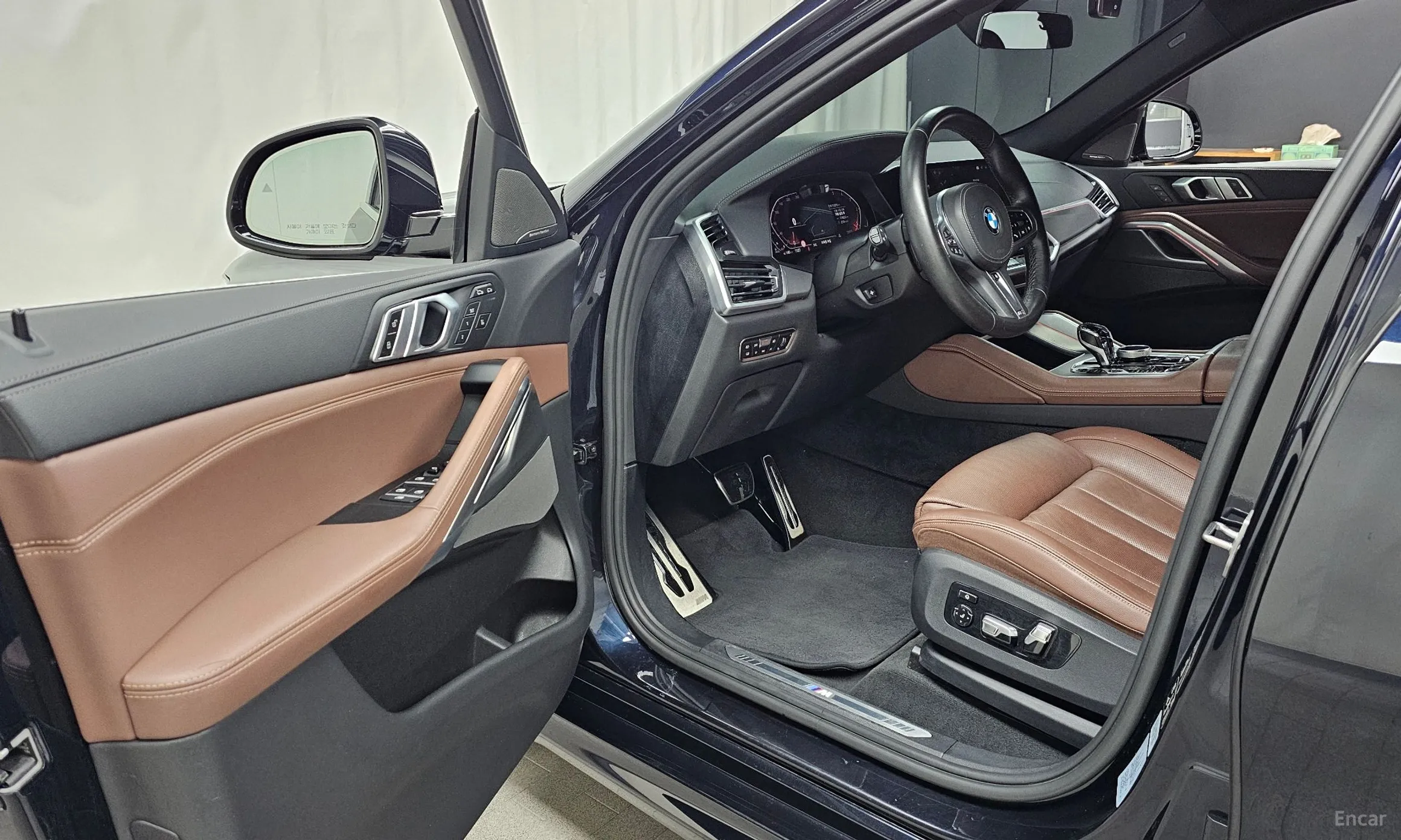 BMW X6 (G06) превью 10