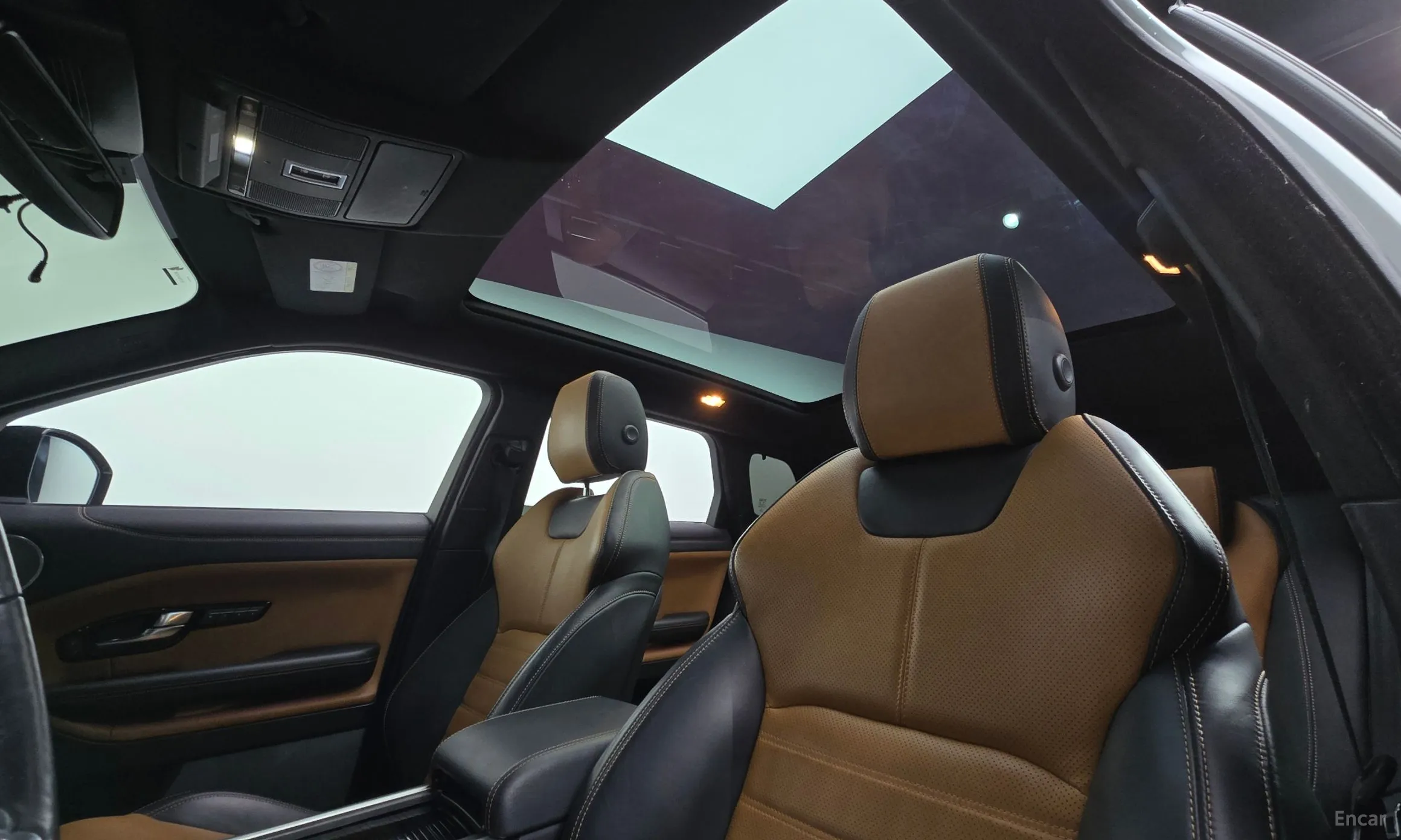 Land Rover Range Rover Evoque превью 19