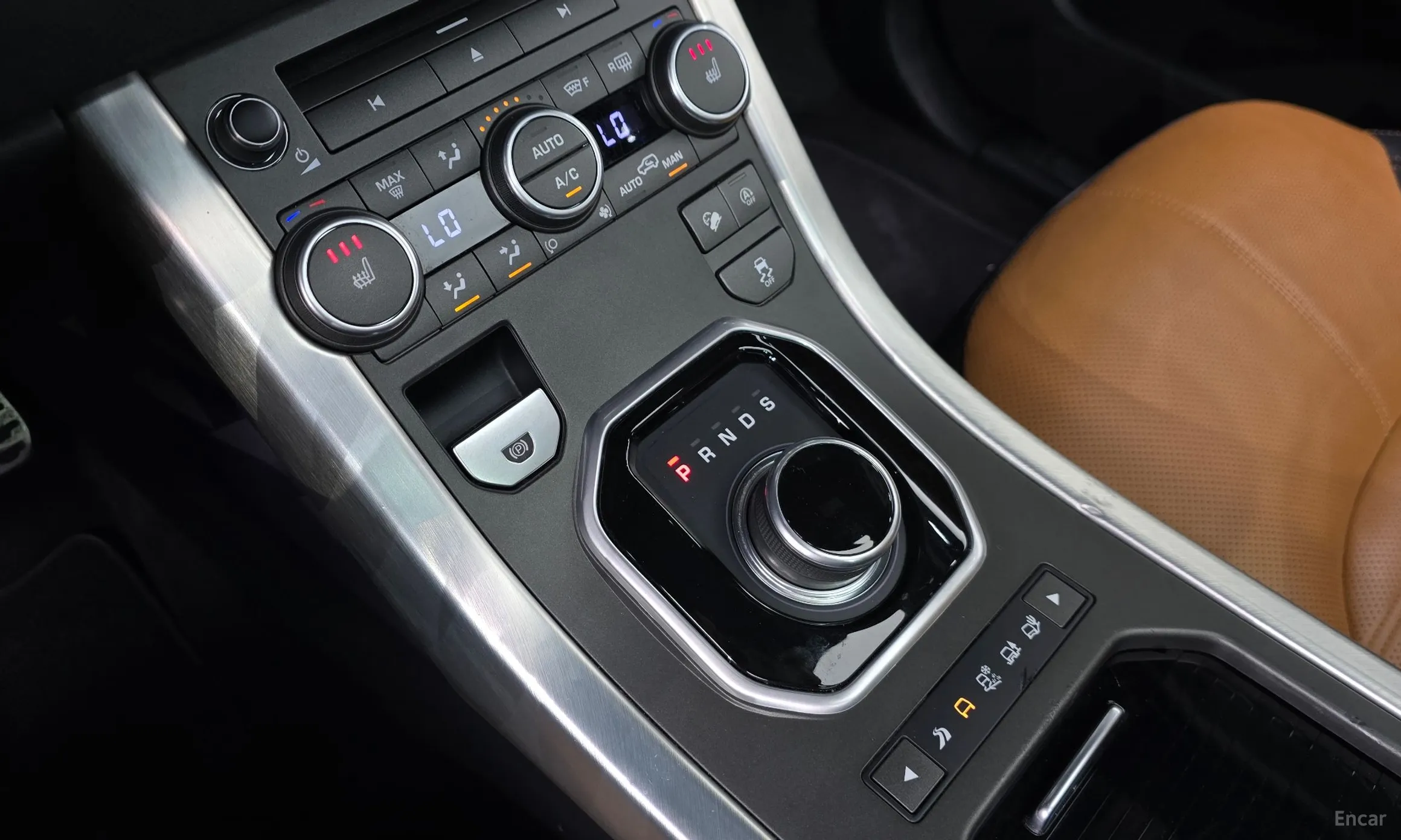 Land Rover Range Rover Evoque превью 9
