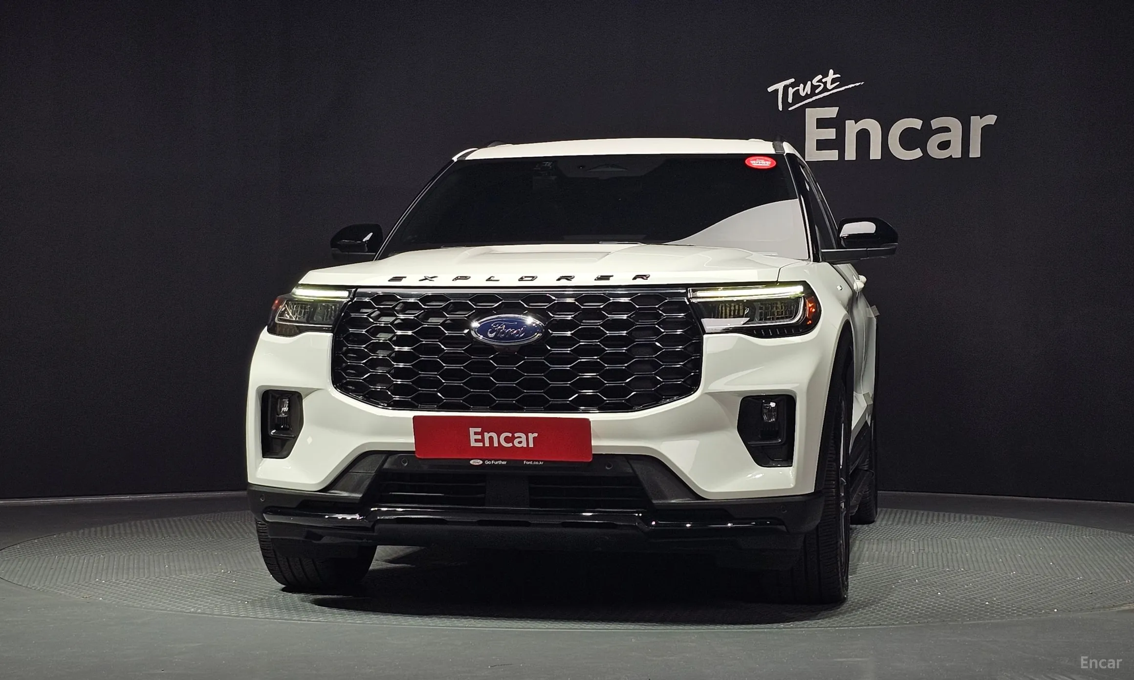 Ford Explorer 6th Generation превью 3