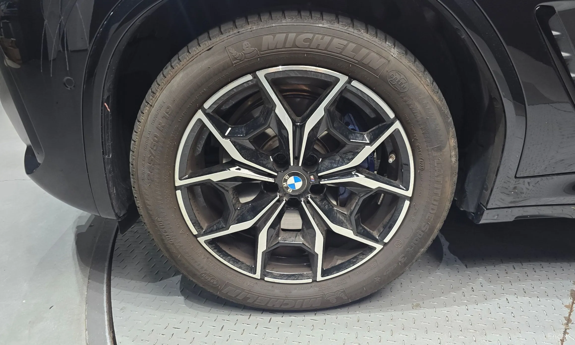 BMW X3 (G01) превью 5