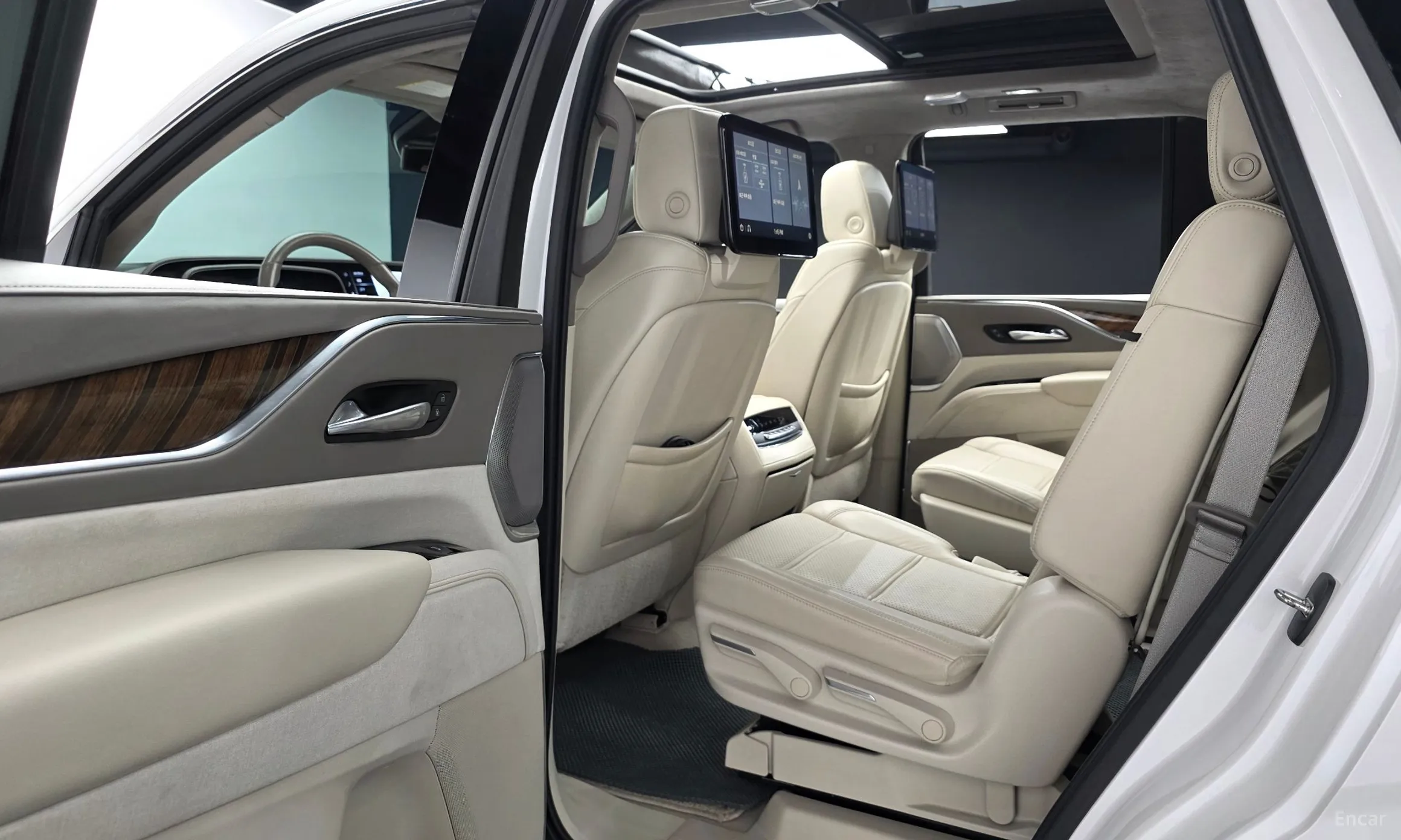 Cadillac Escalade 5th Generation превью 11