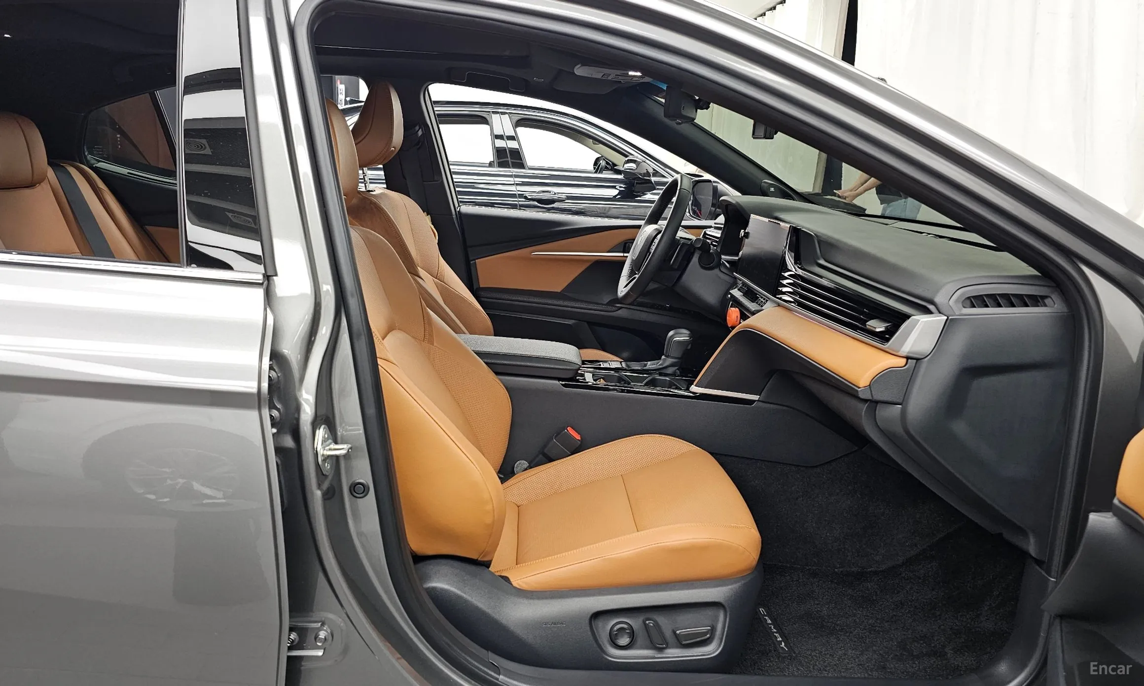 Toyota Camry (XV80) превью 11