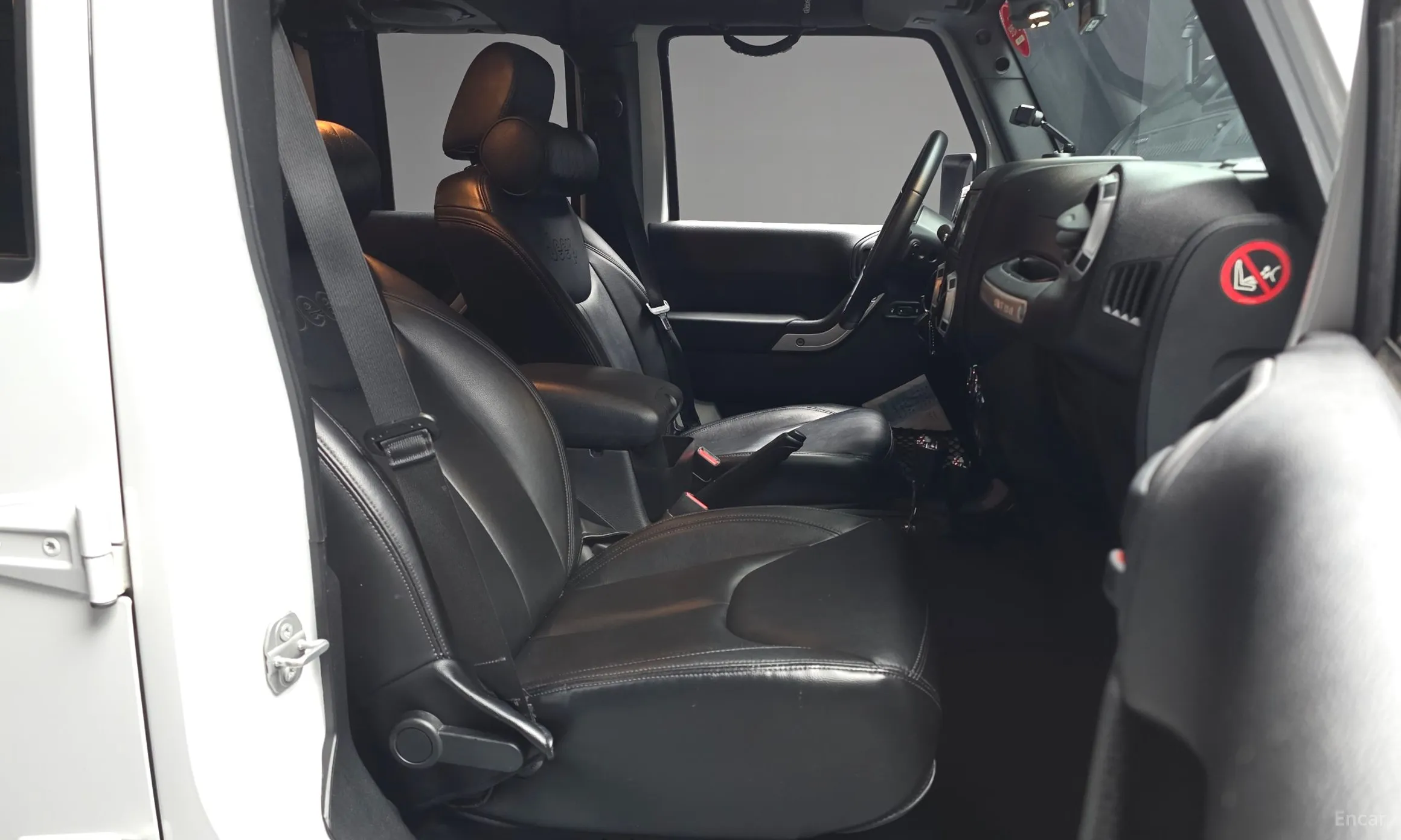 Jeep Wrangler (JK) превью 11