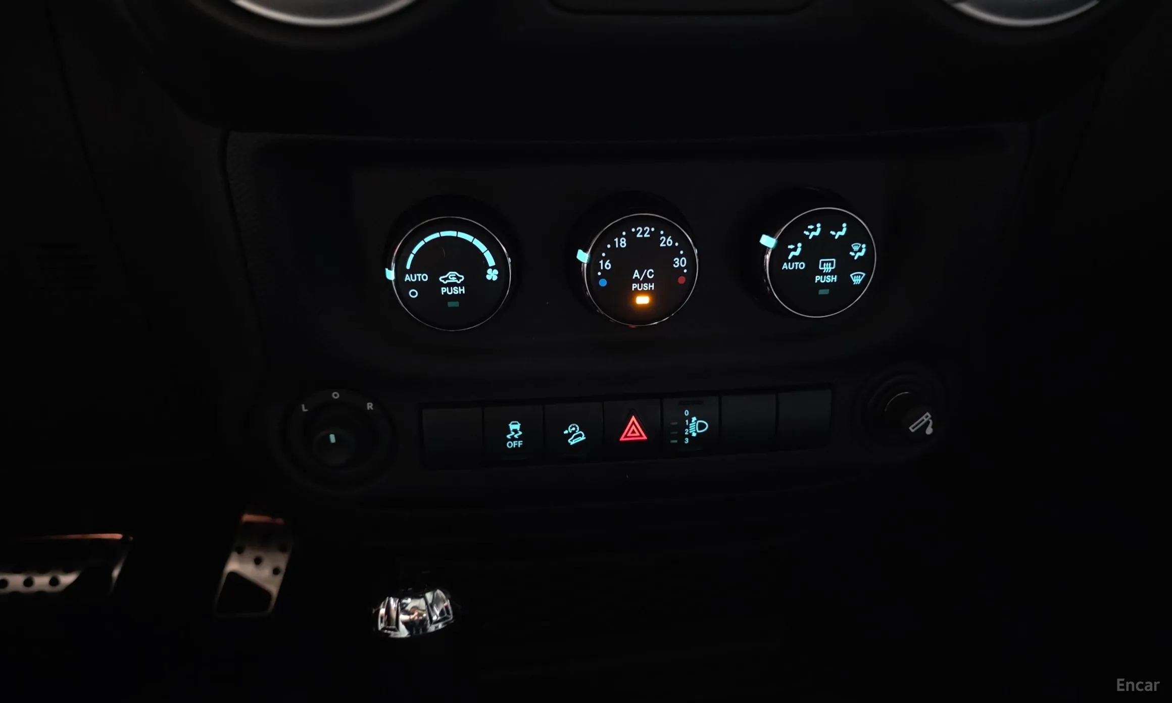 Jeep Wrangler (JK) превью 16